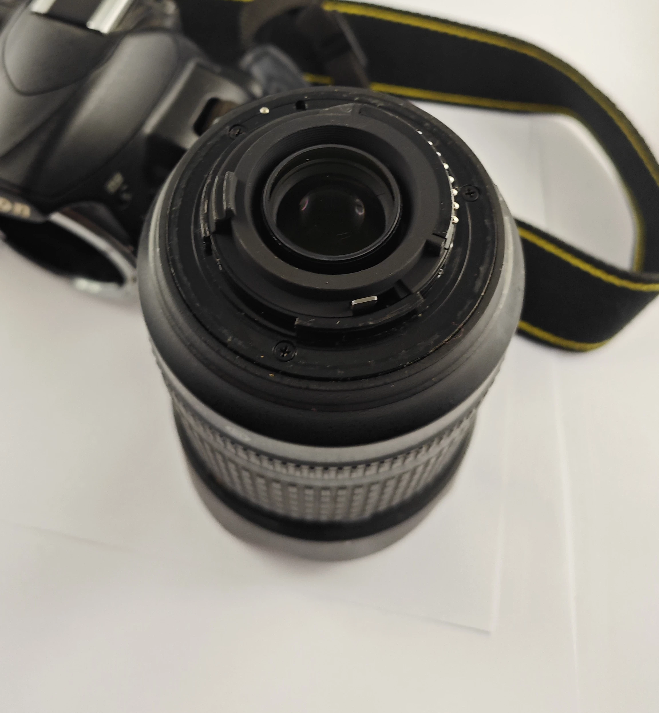 aparat-nikon-d3100-obiektyw-nikon-dx-af-s-nikkor-18-105mm-jakosc-video-206962-228942