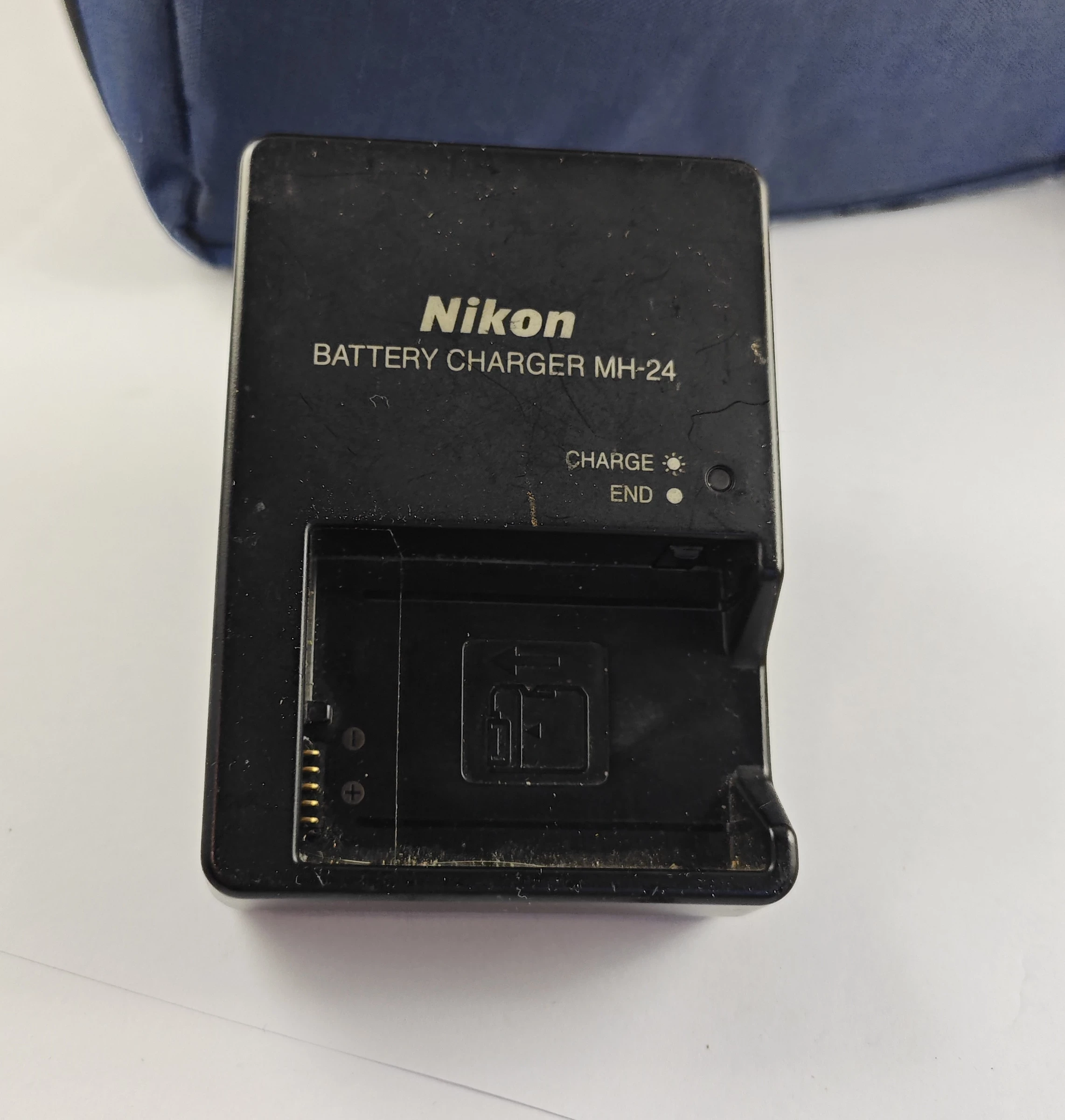 aparat-nikon-d3100-obiektyw-nikon-dx-af-s-nikkor-18-105mm-marka-248811-1939856