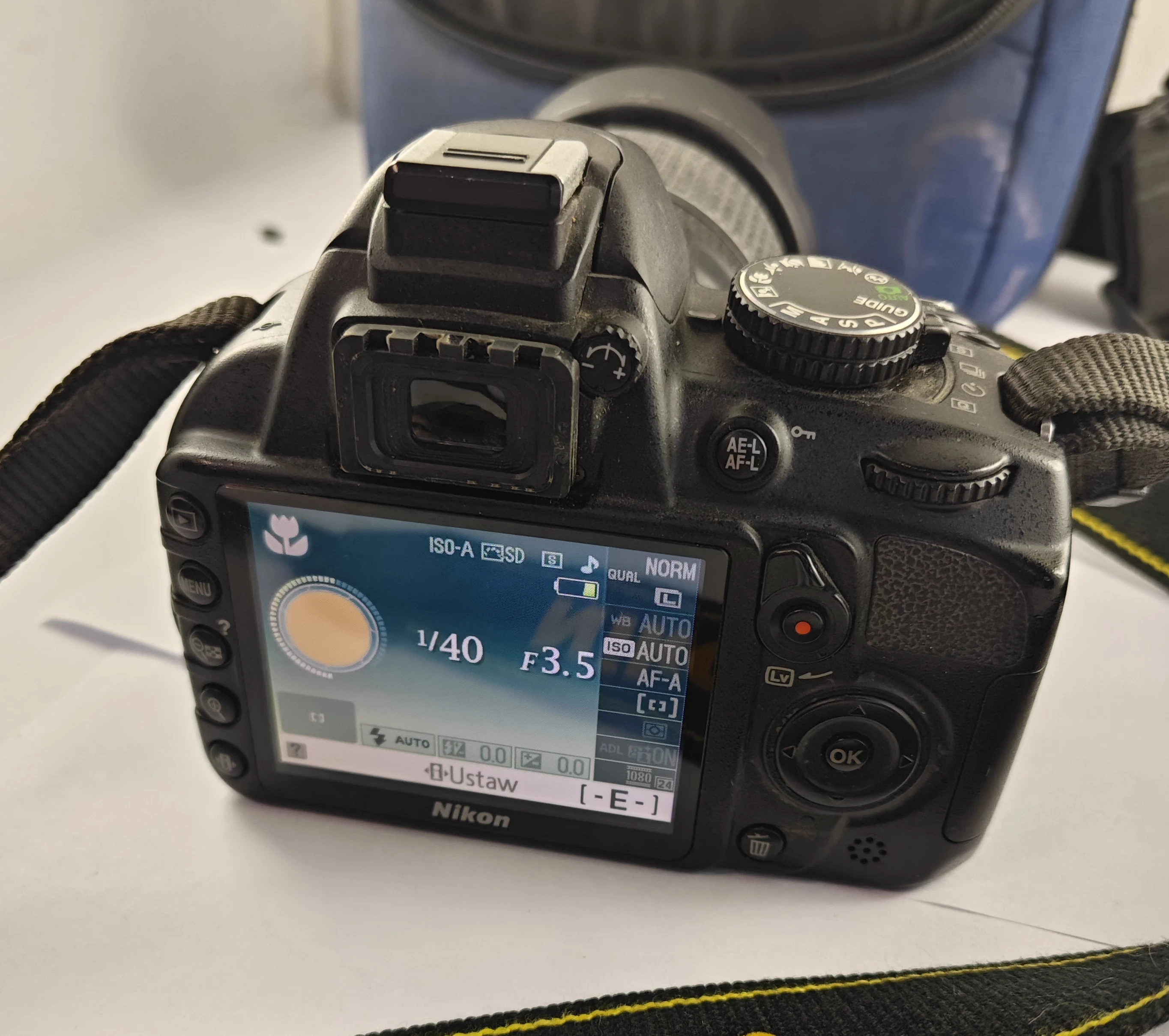 aparat-nikon-d3100-obiektyw-nikon-dx-af-s-nikkor-18-105mm-model-d3100