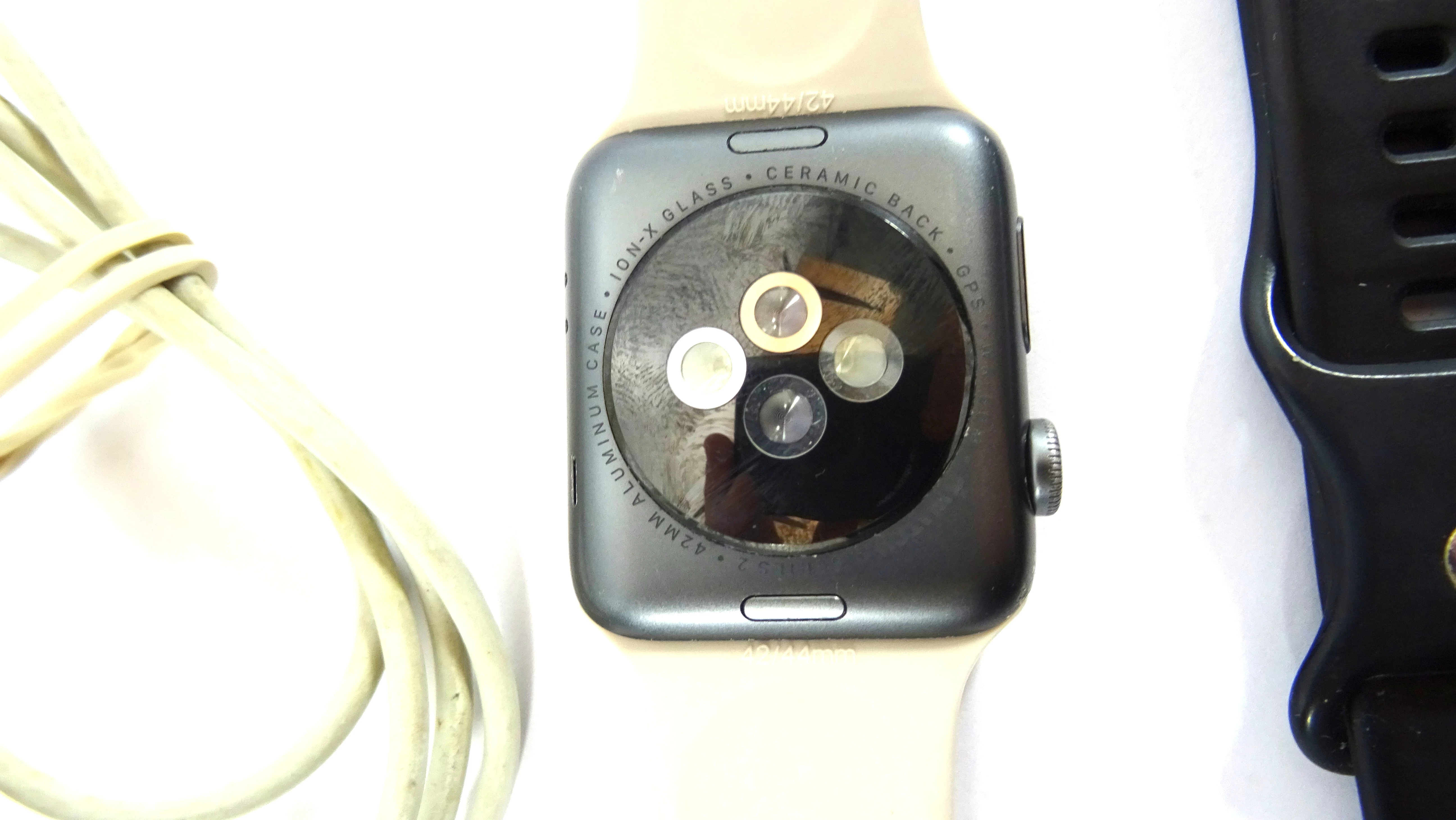 zegarek-smart-watch-apple-watch-series-2-lad-paski-model-249460-1730620