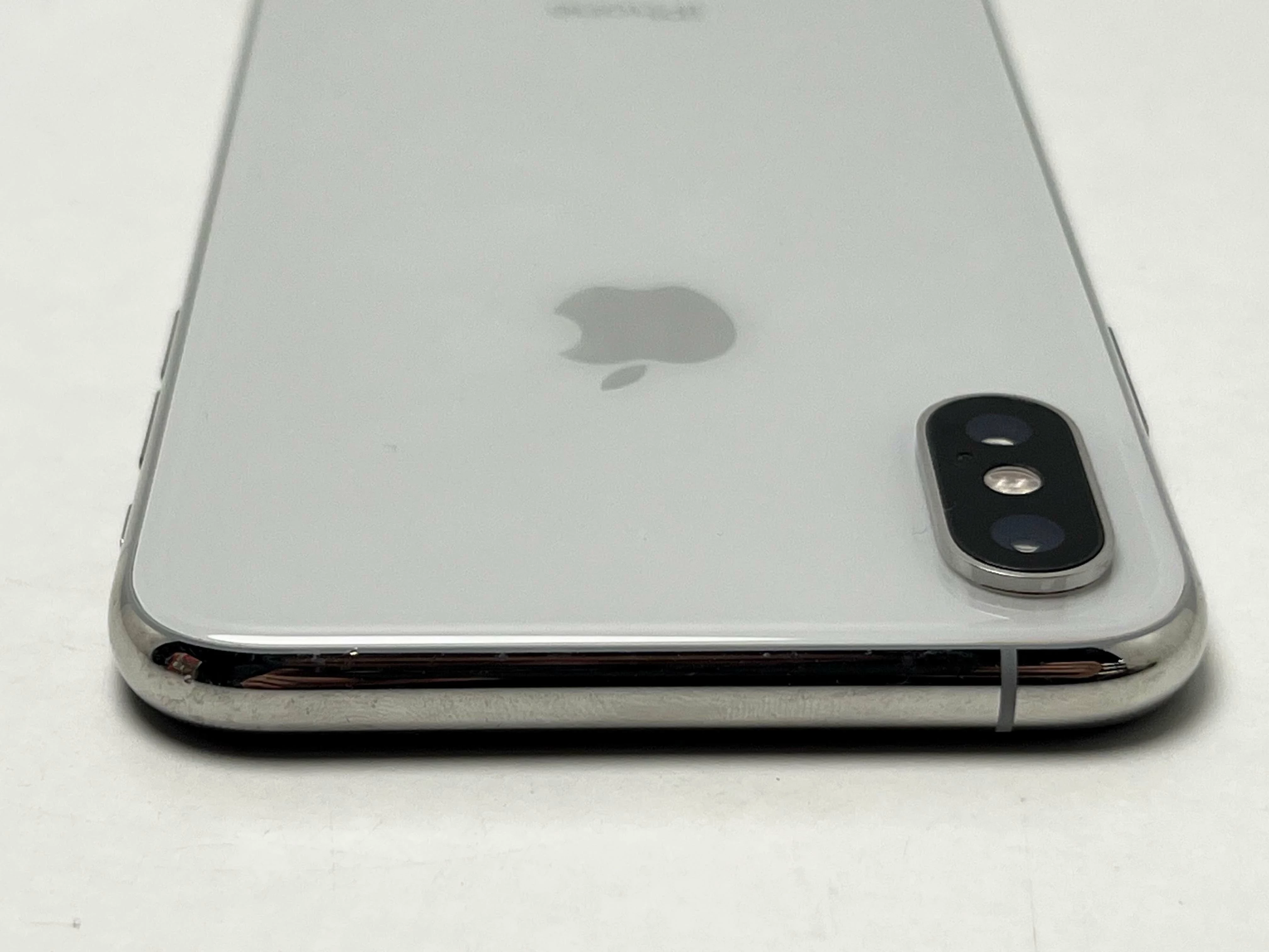 telefon-apple-iphone-xs-64gb-kondycja-76-przekatna-ekranu-650