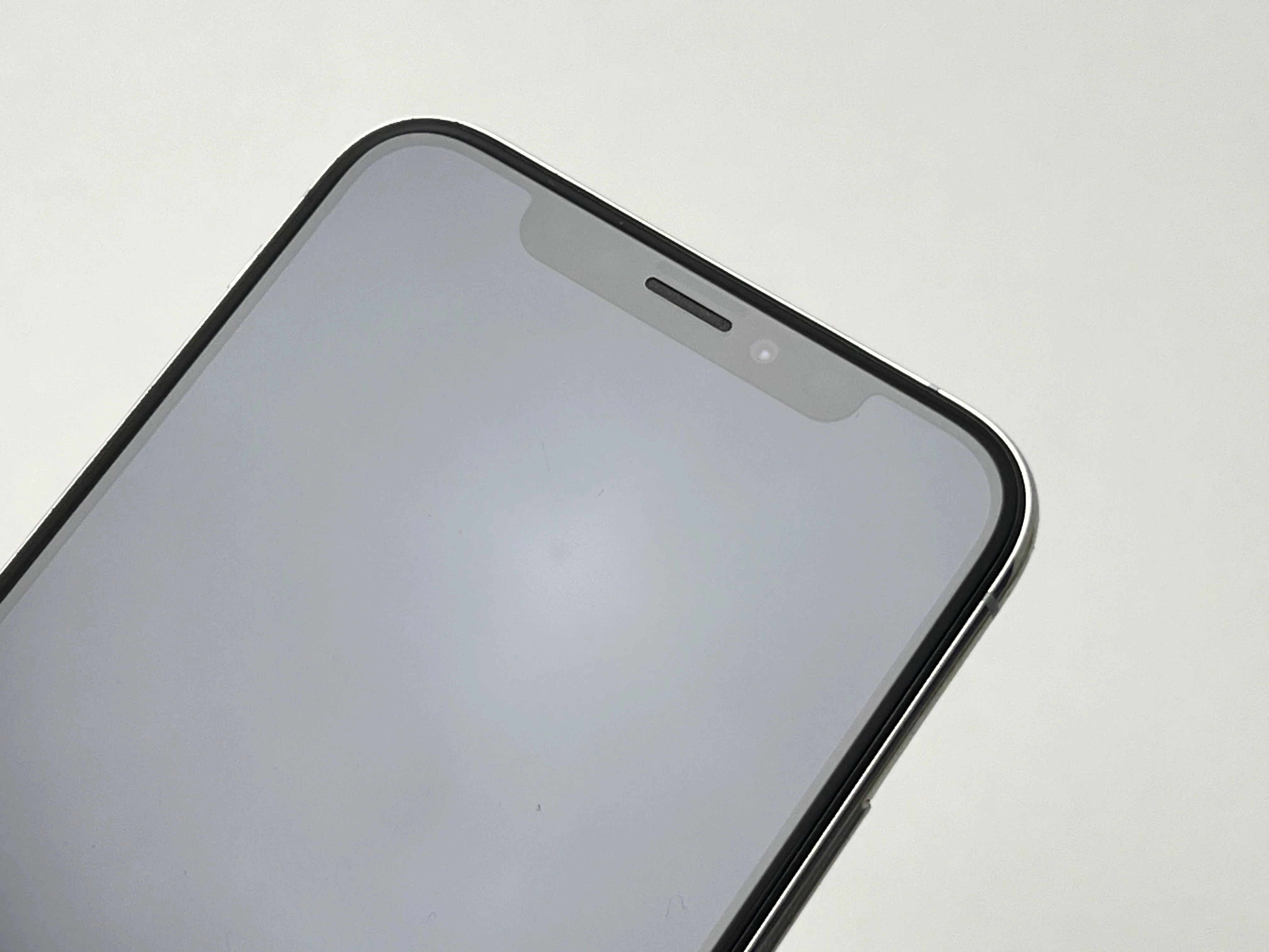 telefon-apple-iphone-xs-64gb-kondycja-76-ean-gtin-190198783332