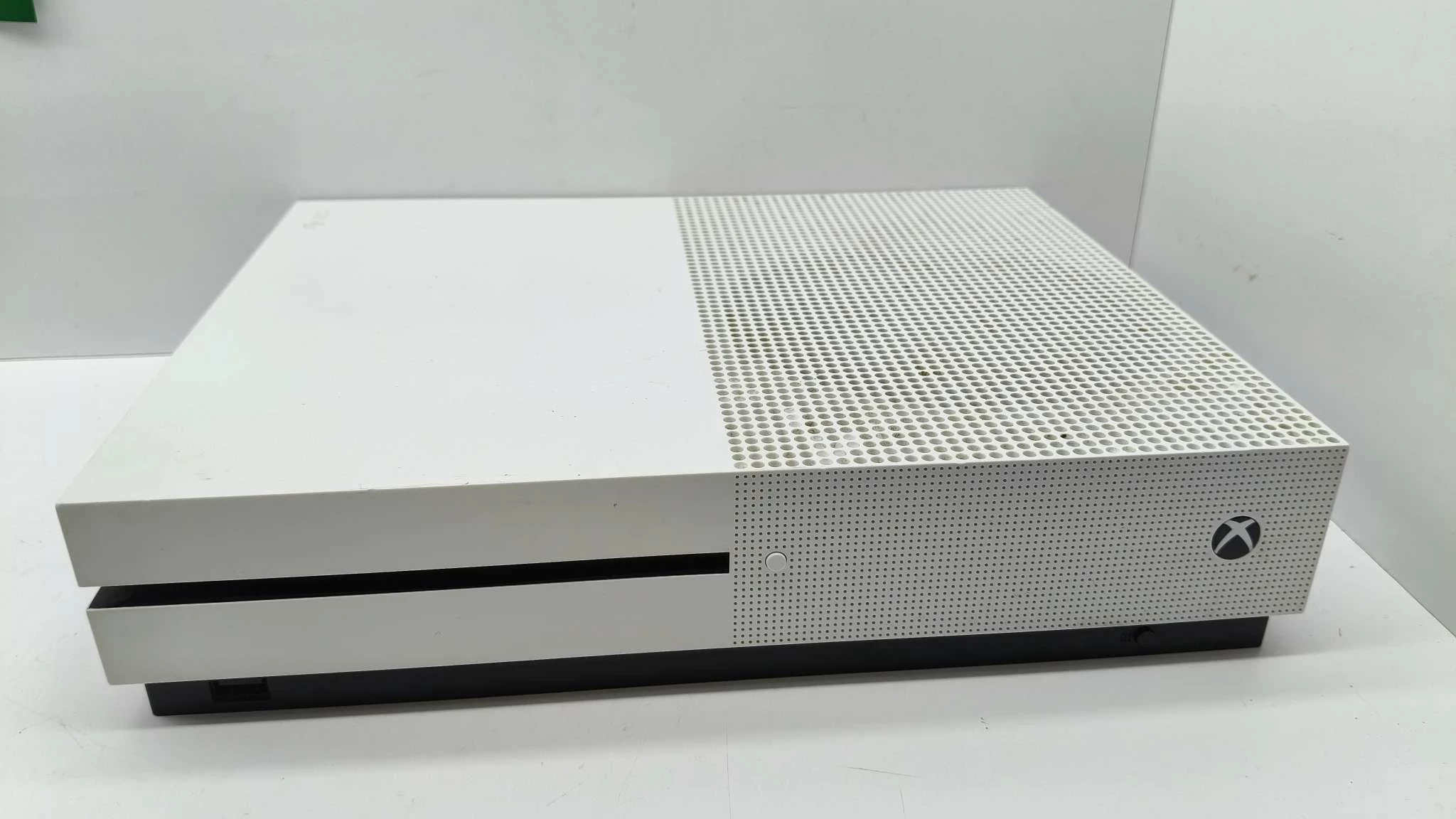 konsola-xbox-one-s-500gb-pad-gry-w-zestawie-205998-225570