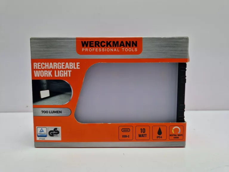 lampa-werckmann-halogen-bialy-neutralny-700-lm-10-w-kielczowska-51b-wroclaw-mig51