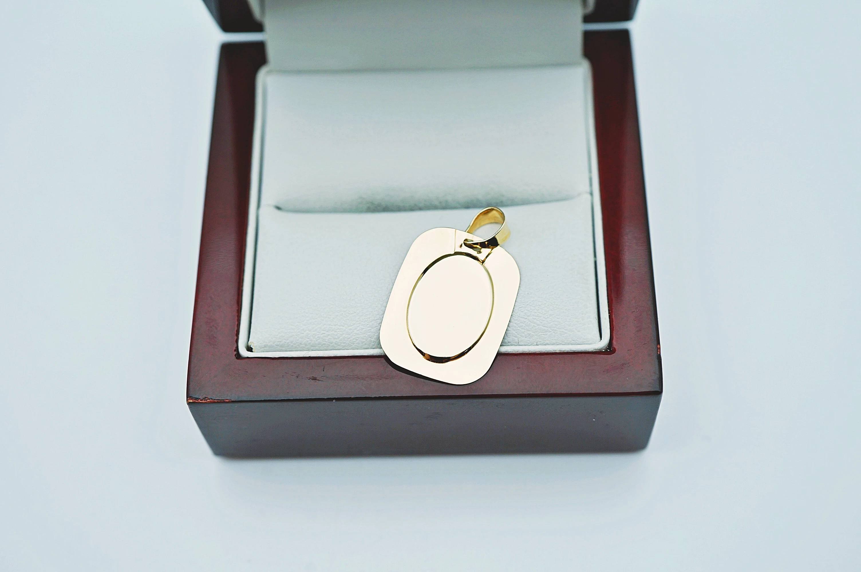 zloty-medalik-matka-boska-madonna-prostokatny-pr-585-14k-098g-material-15835-2