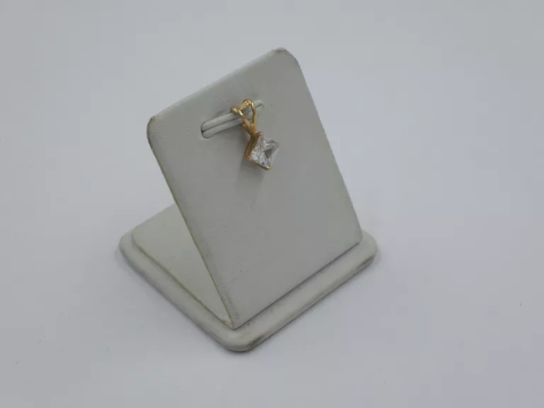 delikatna-zawieszka-z-cyrkonia-zloto-585-077g-rodzaj-2205-16