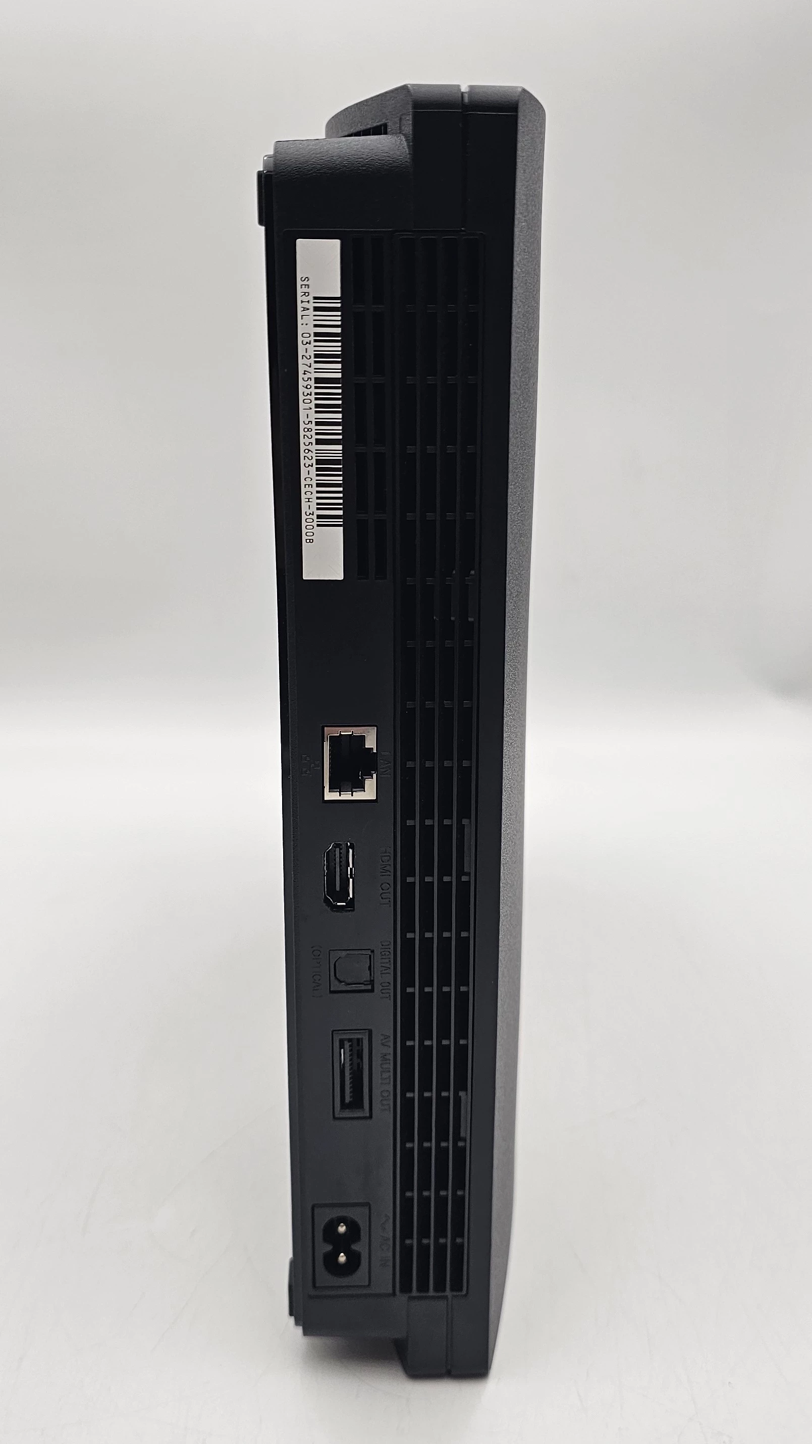 konsola-ps3-slim-1tb-cech-3000b-pad-okablowanie-pudelko-wyd-japonskie-zawiera-baterie-250685-2006716