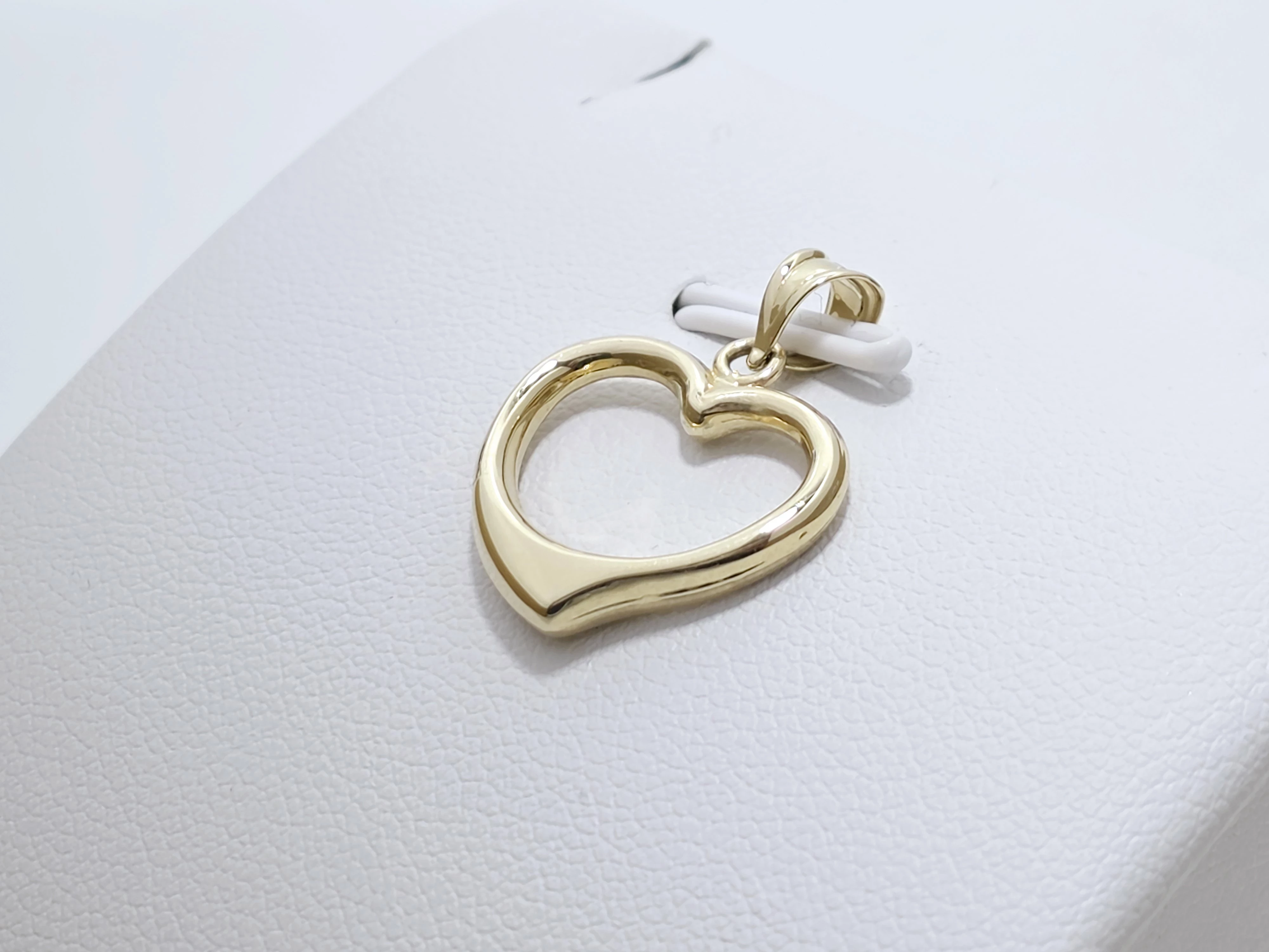 nienoszona-zlota-zawieszka-serce-585-079g-material-15835-2