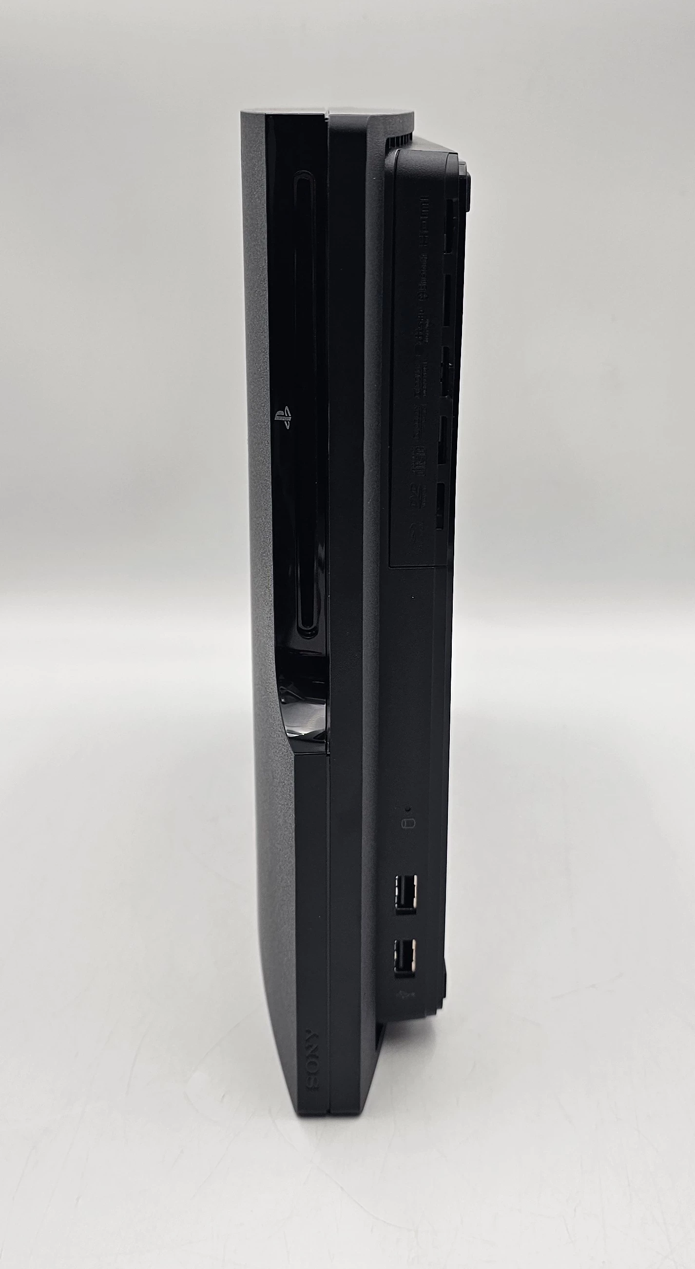 konsola-ps3-slim-1tb-cech-3000b-pad-okablowanie-pudelko-wyd-japonskie-product-id-72807196-82da-491a-9f10-08b6d6bc7486