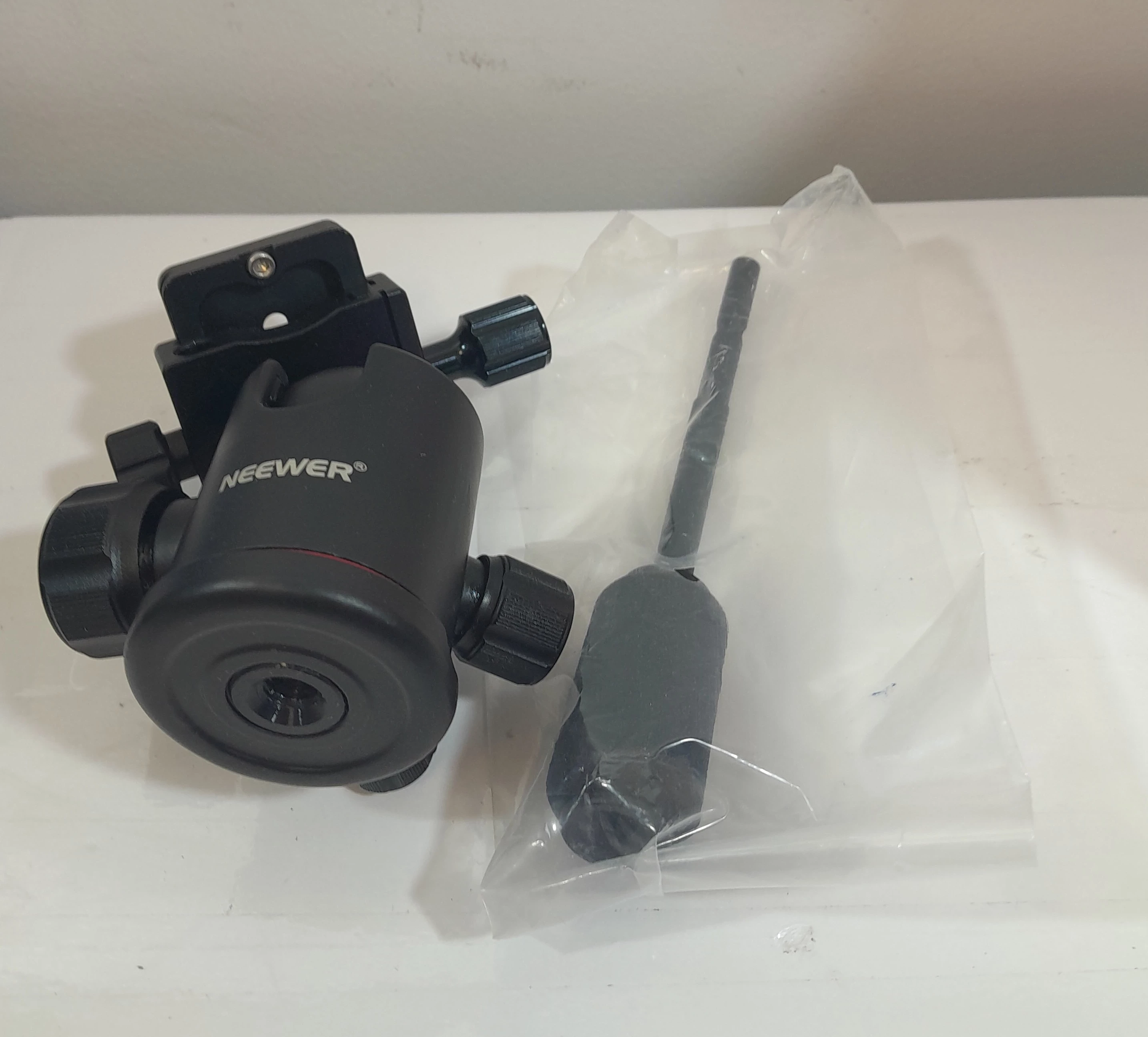 glowica-kulowa-statywu-do-aparatu-kosciuszki-10a1-braniewo