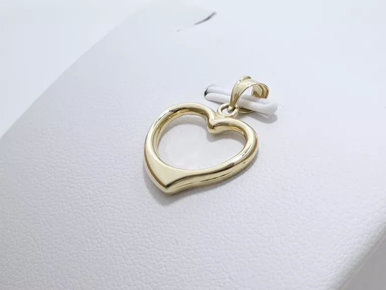 nienoszona-zlota-zawieszka-serce-585-079g-material-15835-2