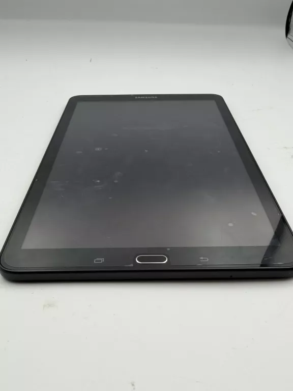 tablet-samsung-galaxy-tab-sm-t560-system-operacyjny-16332-1