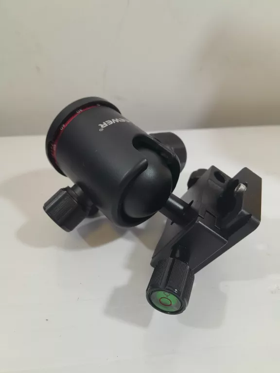 glowica-kulowa-statywu-do-aparatu-model-mh804-3w