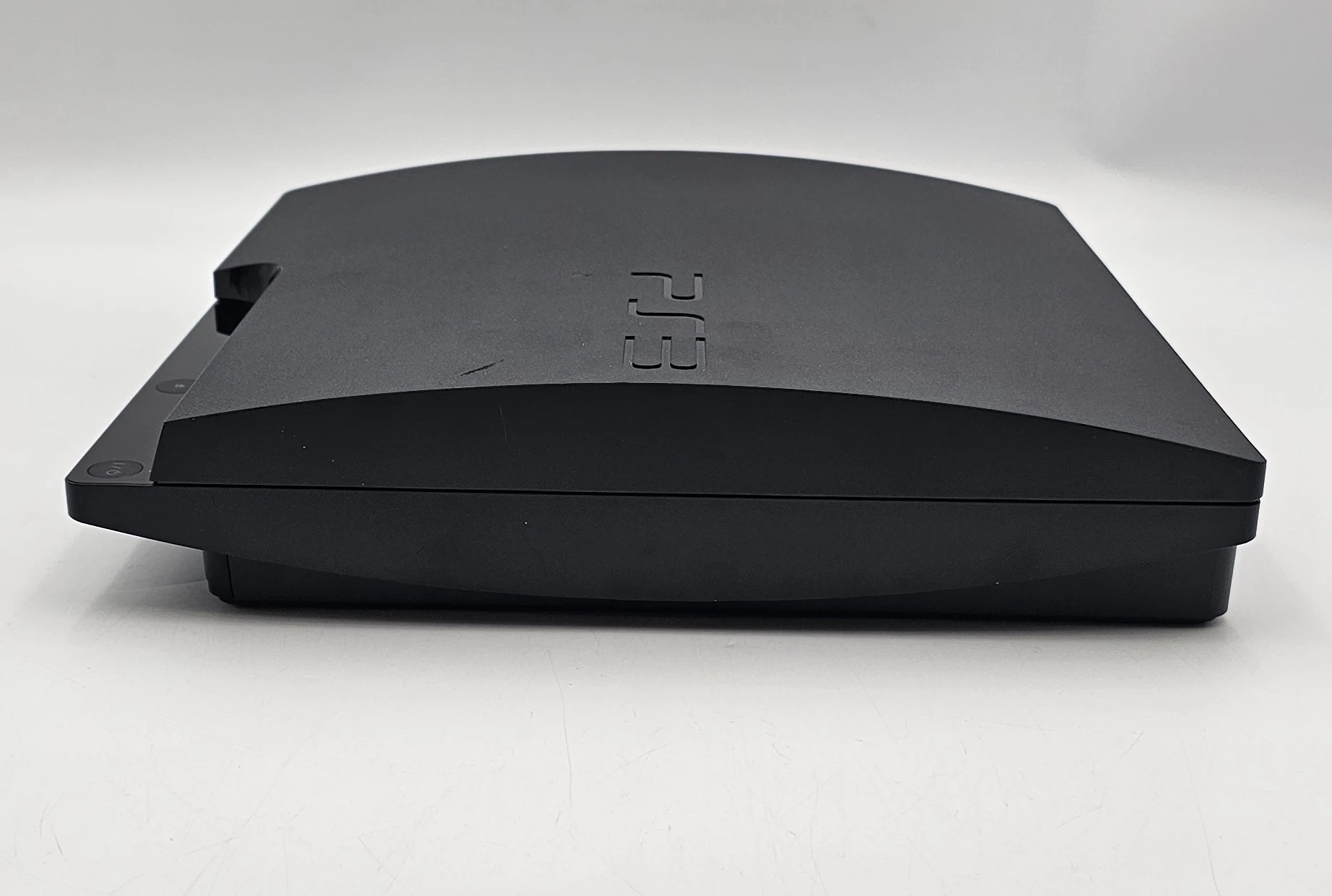 konsola-ps3-slim-1tb-cech-3000b-pad-okablowanie-pudelko-wyd-japonskie-ean-gtin-3588682297231