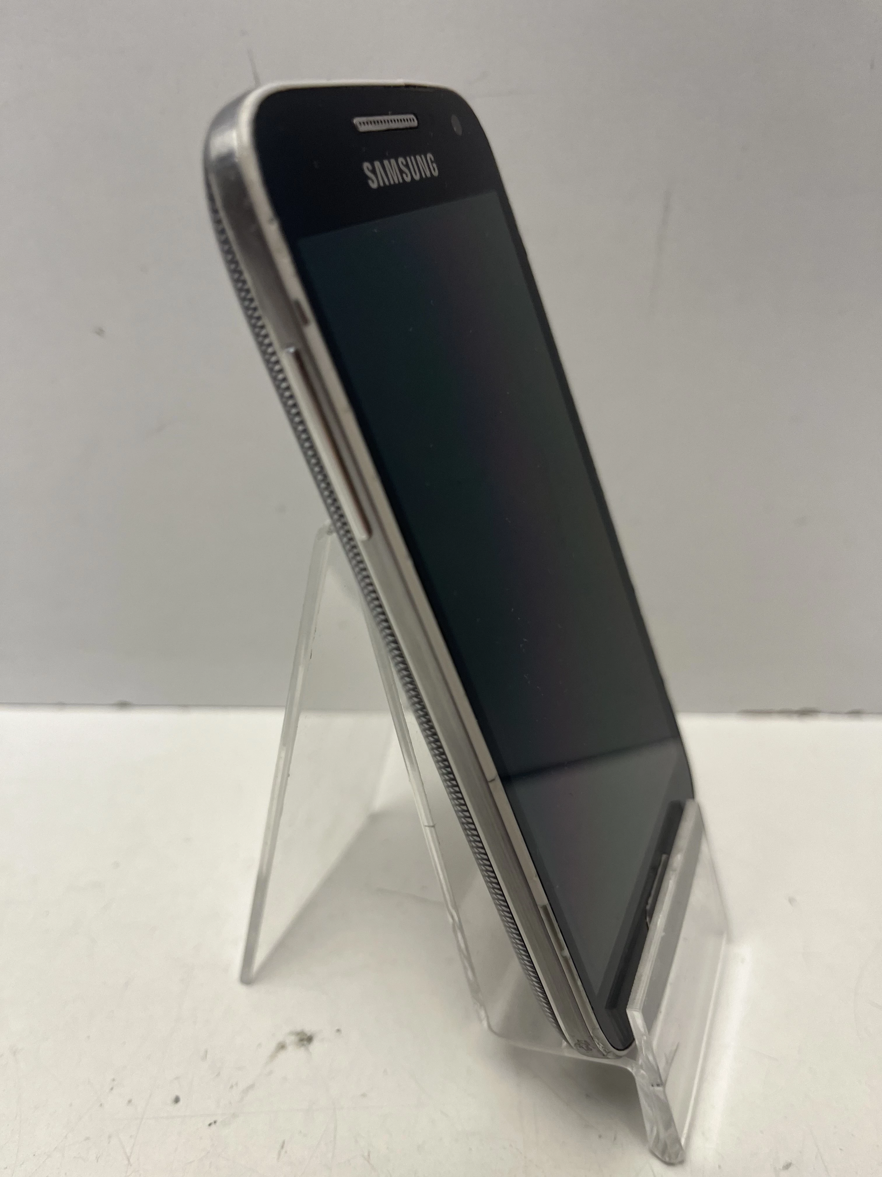 telefon-samsung-gt-i9195t-kod-producenta-gt-i9195