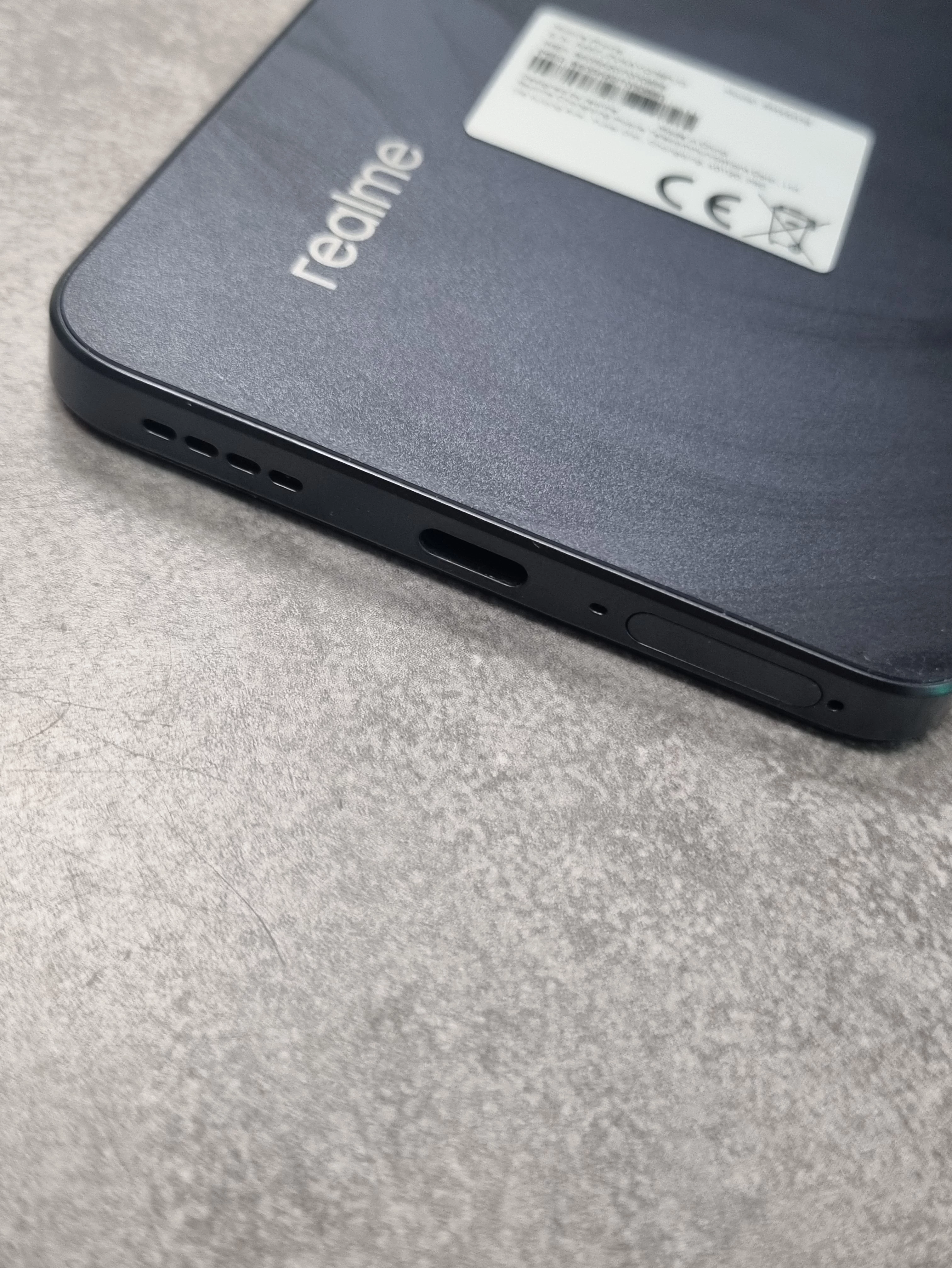 telefon-realme-14t-8256-gb-wbudowana-pamiec-202869-214185