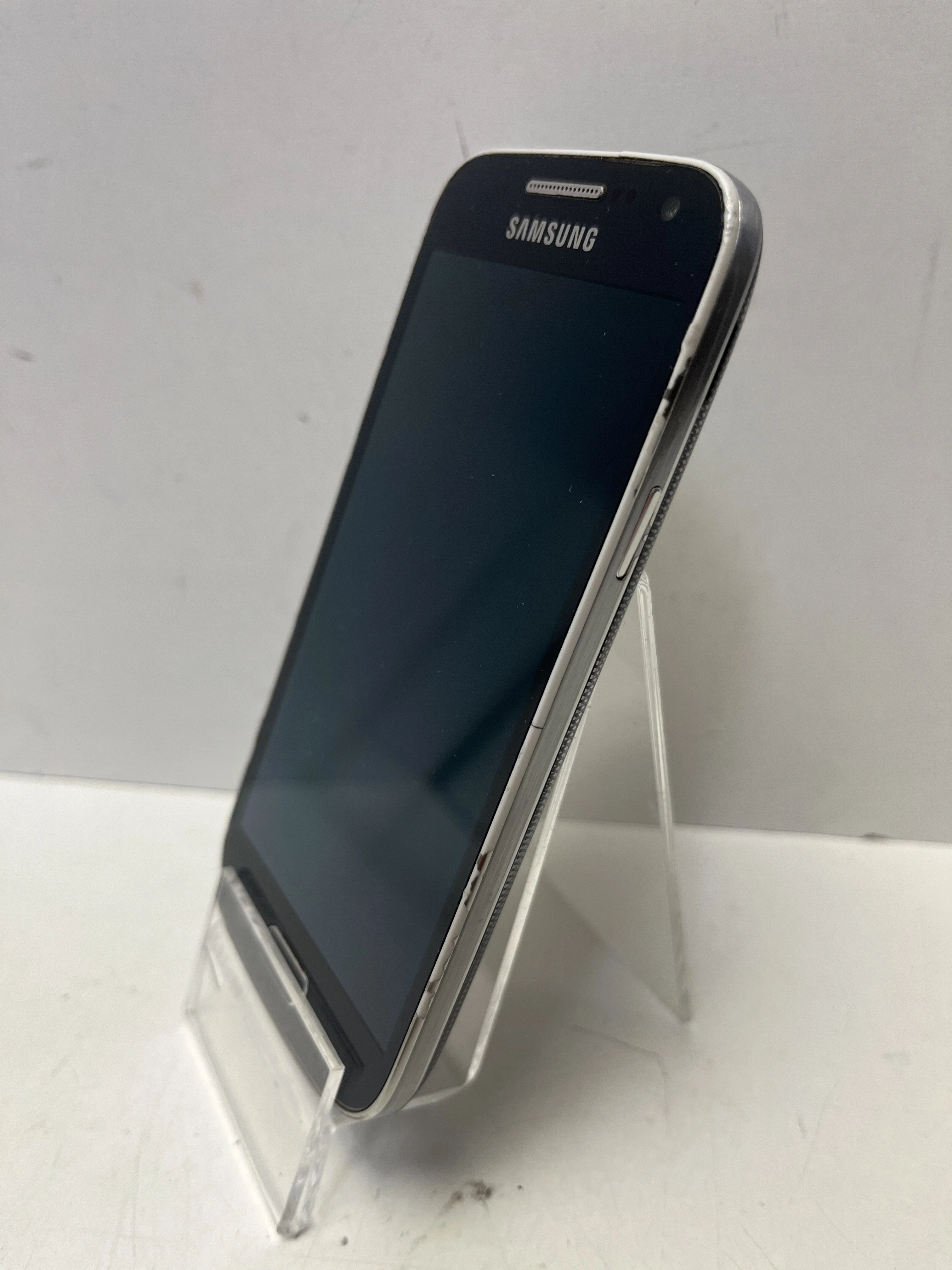 telefon-samsung-gt-i9195t-stan-11323-2