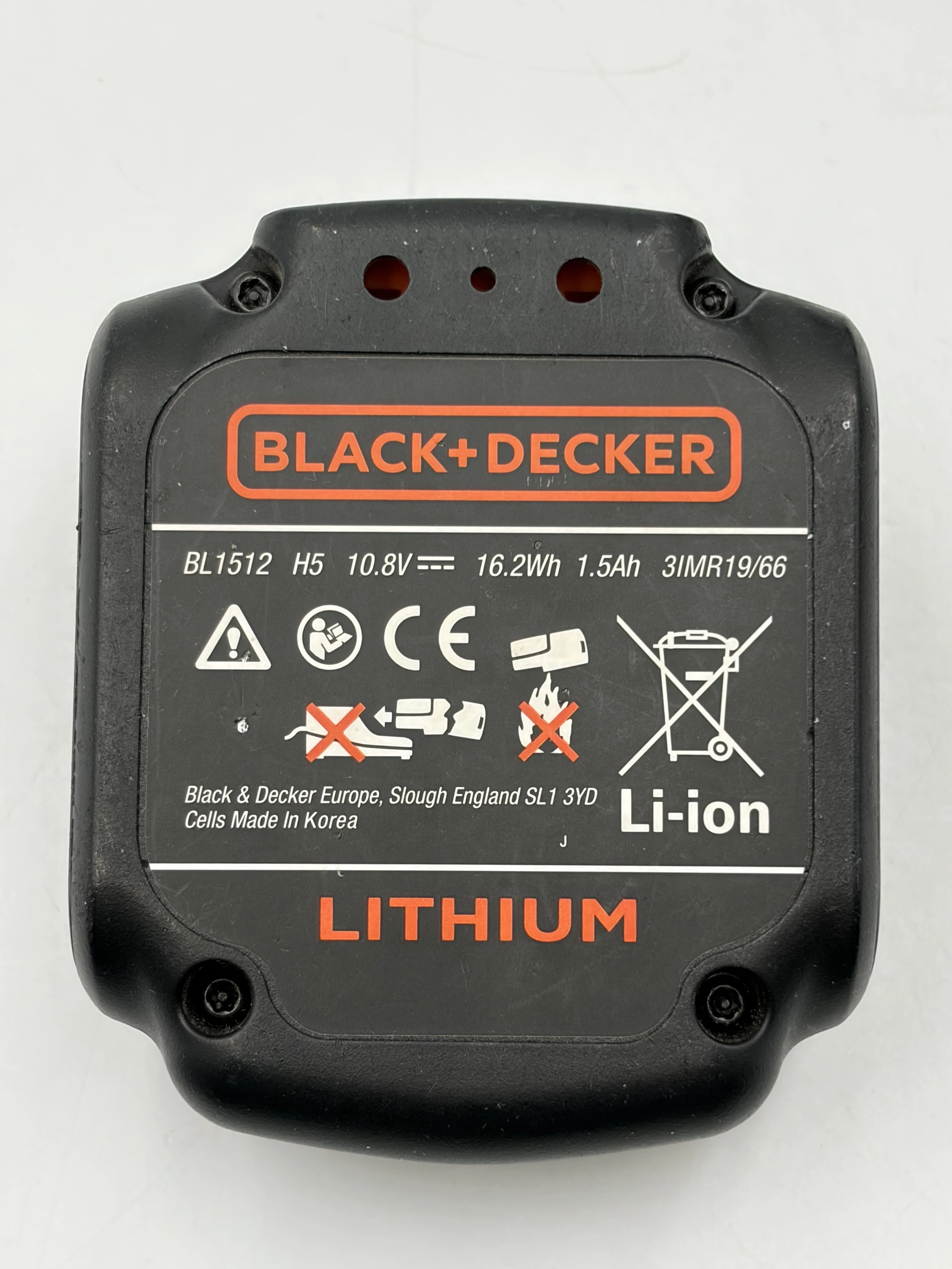 wkretarka-akumulatorowa-108v-blackdecker-bdcdd12-pojemnosc-akumulatora-150