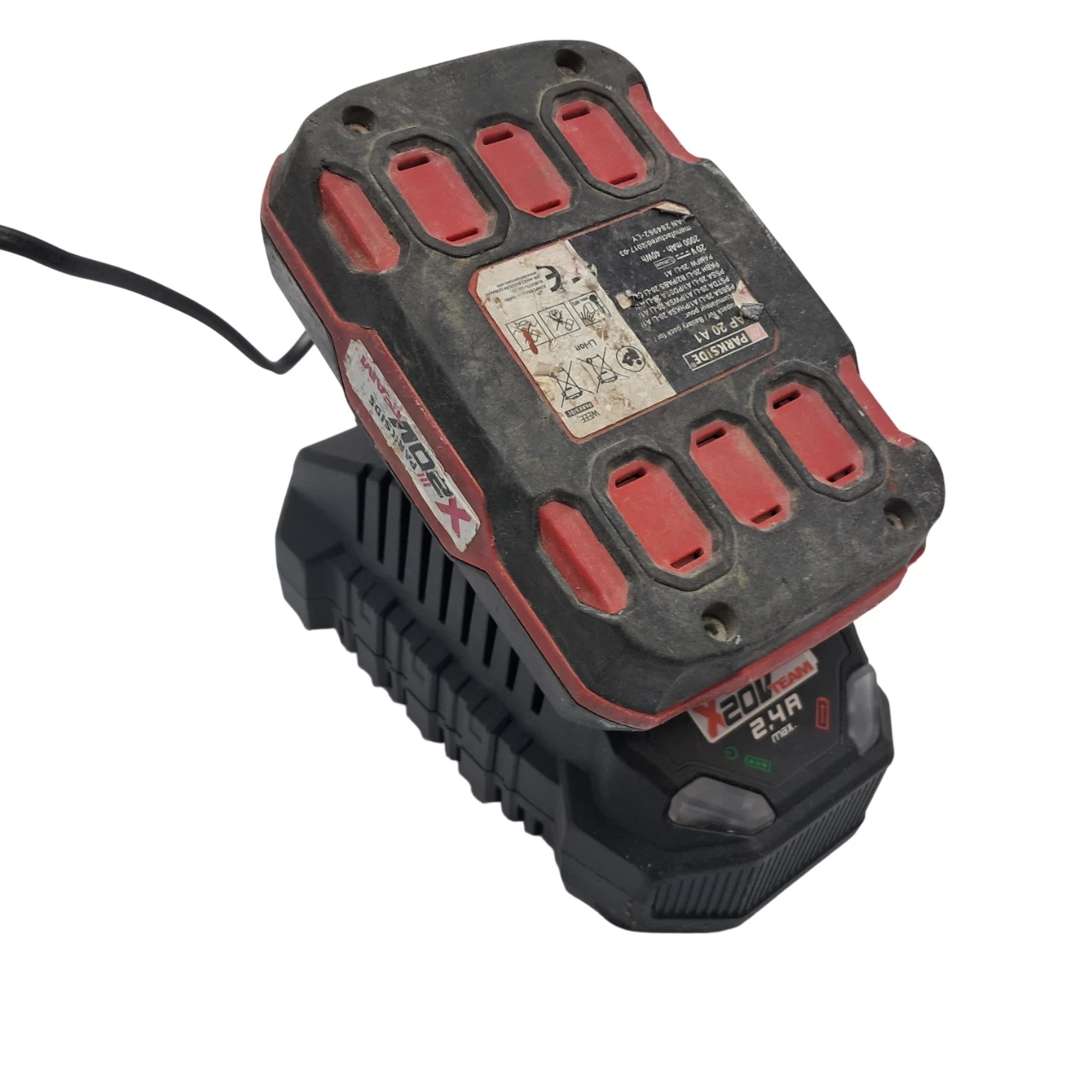 ladowarka-i-akumulator-parkside-kosciuszki-17-kartuzy