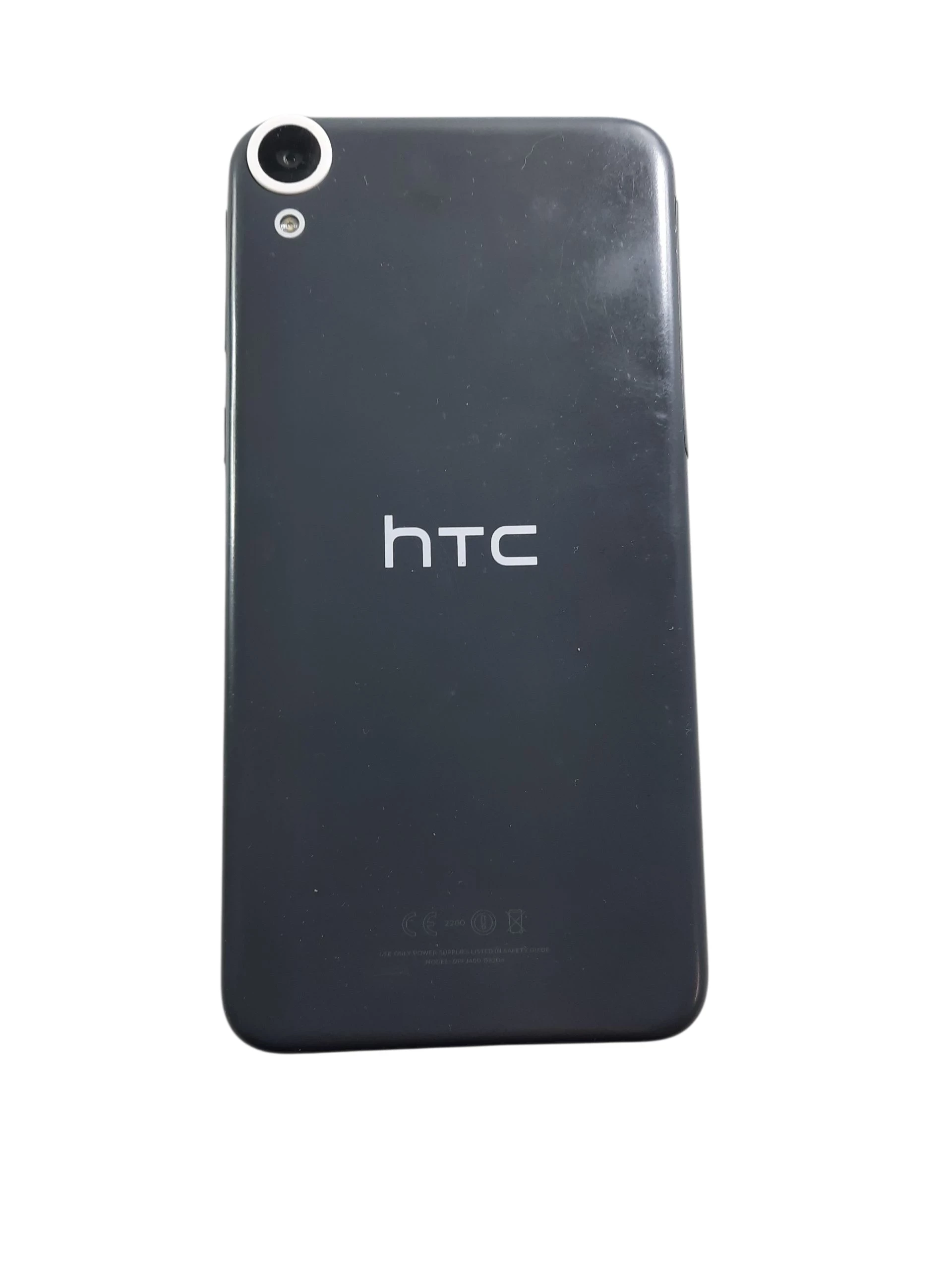 telefon-htc-desire-820-stan-11323-2