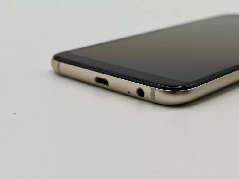 telefon-smartfon-samsung-galaxy-a6-3-gb32-gb-4g-lte-zloty-typ-202685-212929