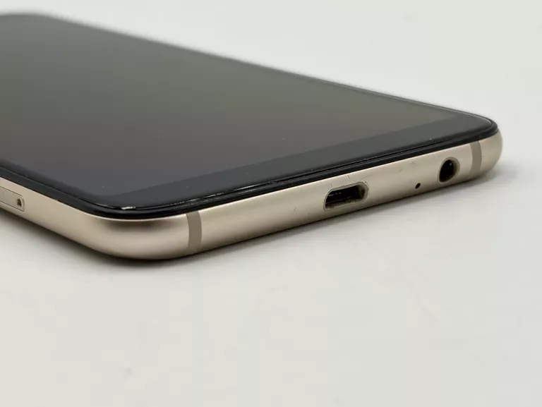 telefon-smartfon-samsung-galaxy-a6-3-gb32-gb-4g-lte-zloty-wbudowana-pamiec-202869-214197