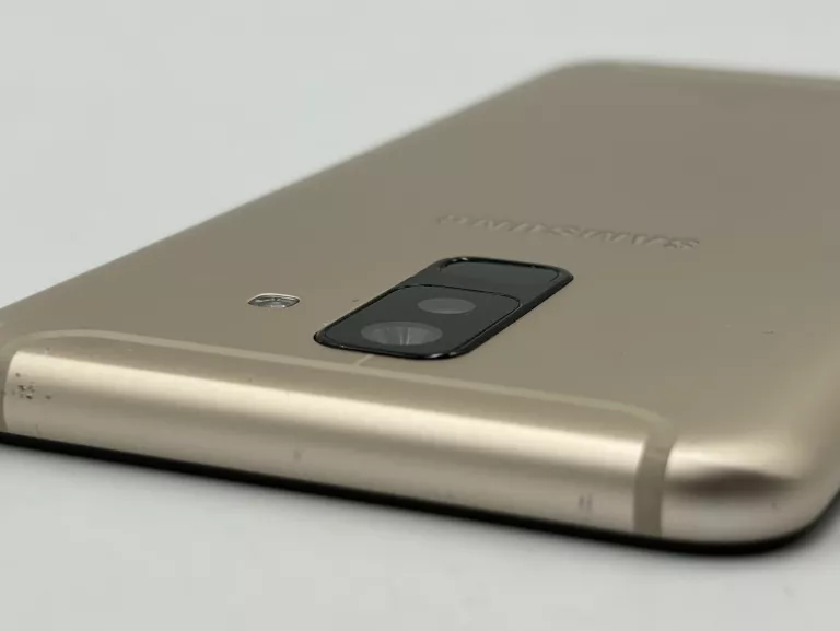 telefon-smartfon-samsung-galaxy-a6-3-gb32-gb-4g-lte-zloty-pamiec-ram-202865-214125