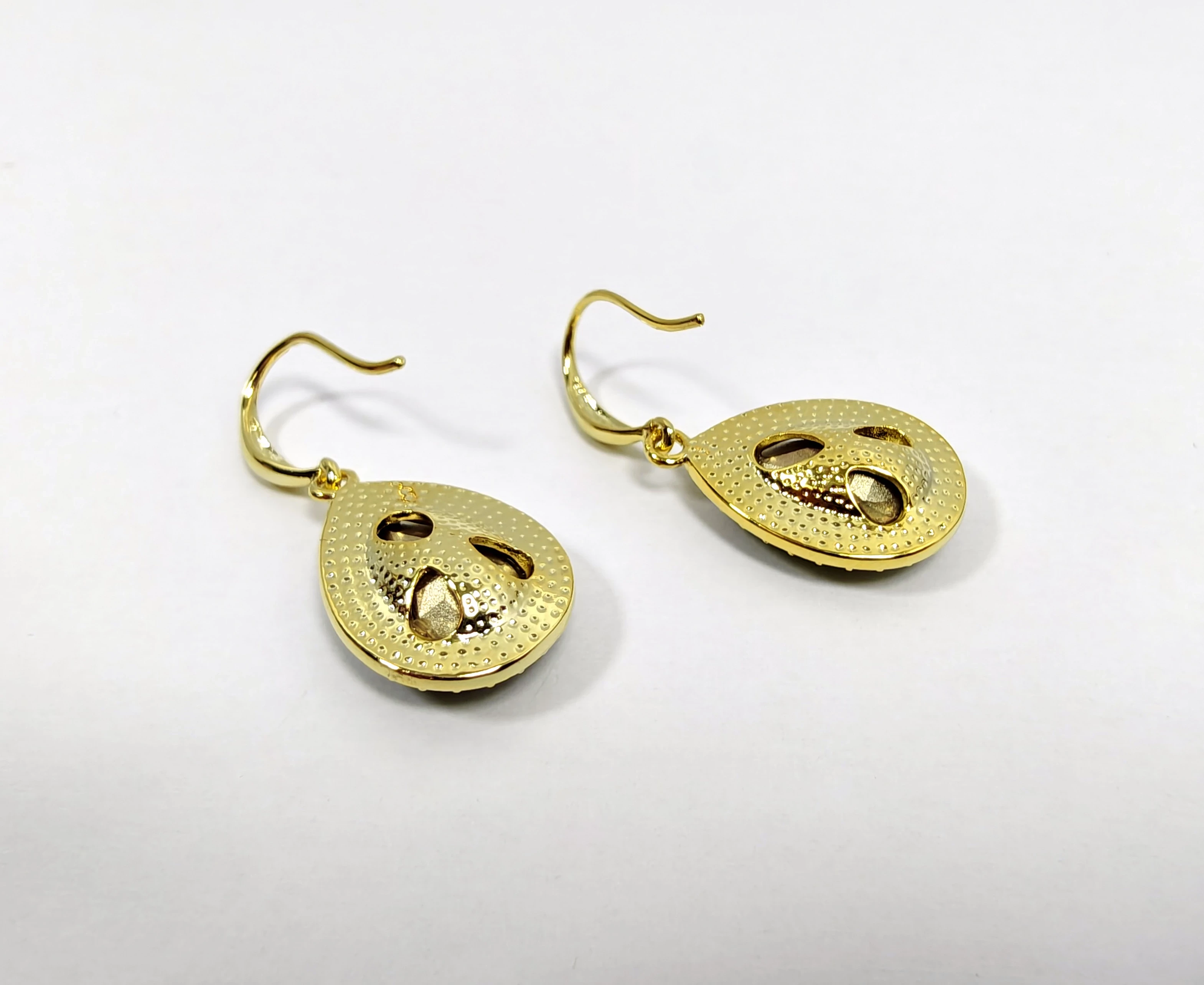 kolczyki-ze-stali-chirurgicznej-316l-wiszace-z-cyrkoniami-zielona-cyrkonia-stan-11323-2