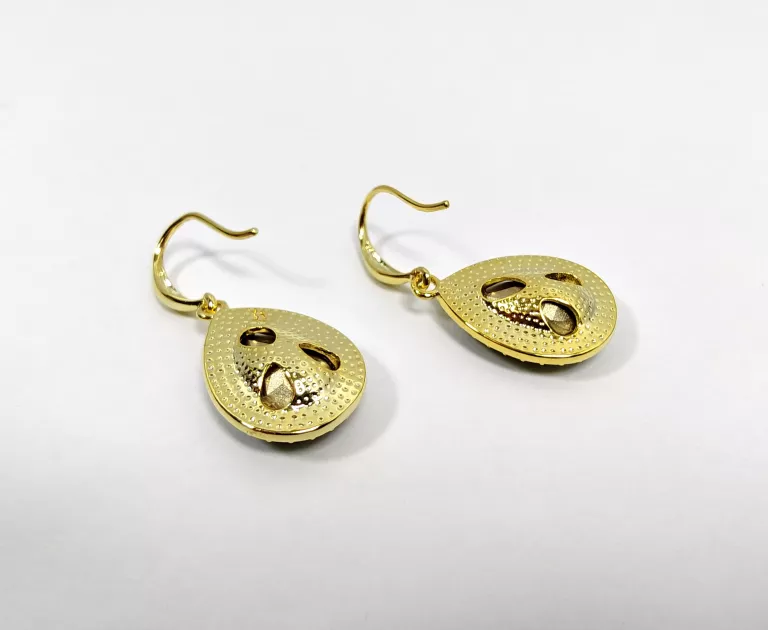 kolczyki-ze-stali-chirurgicznej-316l-wiszace-z-cyrkoniami-zielona-cyrkonia-stan-11323-2