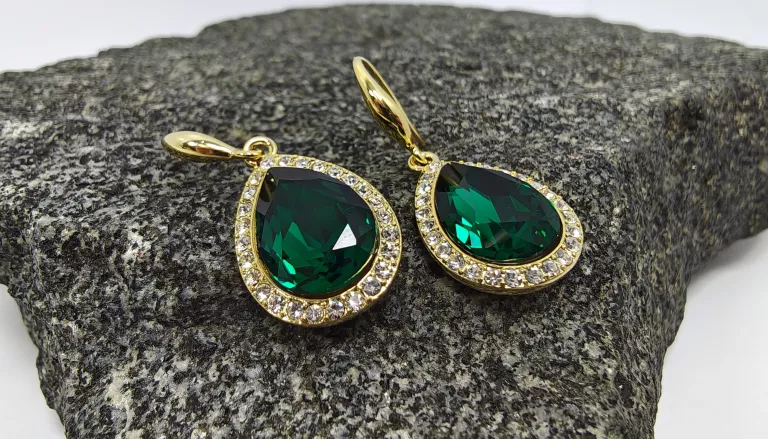 kolczyki-ze-stali-chirurgicznej-316l-wiszace-z-cyrkoniami-zielona-cyrkonia-material-15835-256