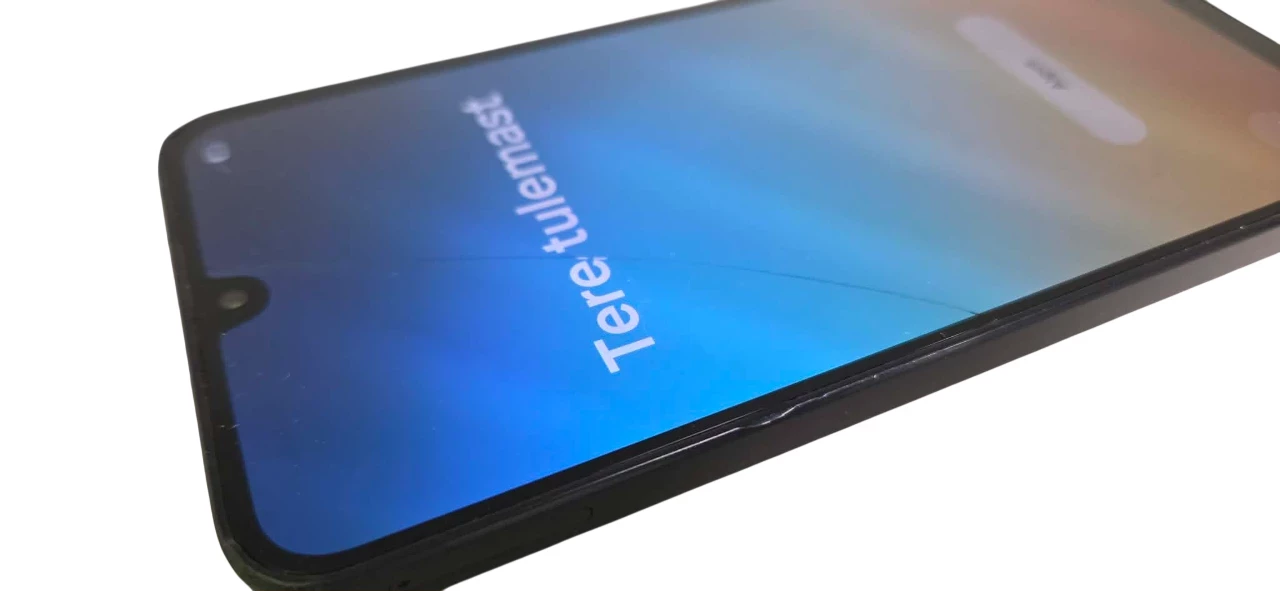 telefon-samsung-galaxy-a16-128-gb-stan-11323-2