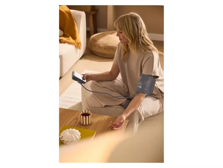 cisnieniomierz-naramienny-z-bluetooth-sbm-70-by-sensiplast-ean-gtin-6970229253980