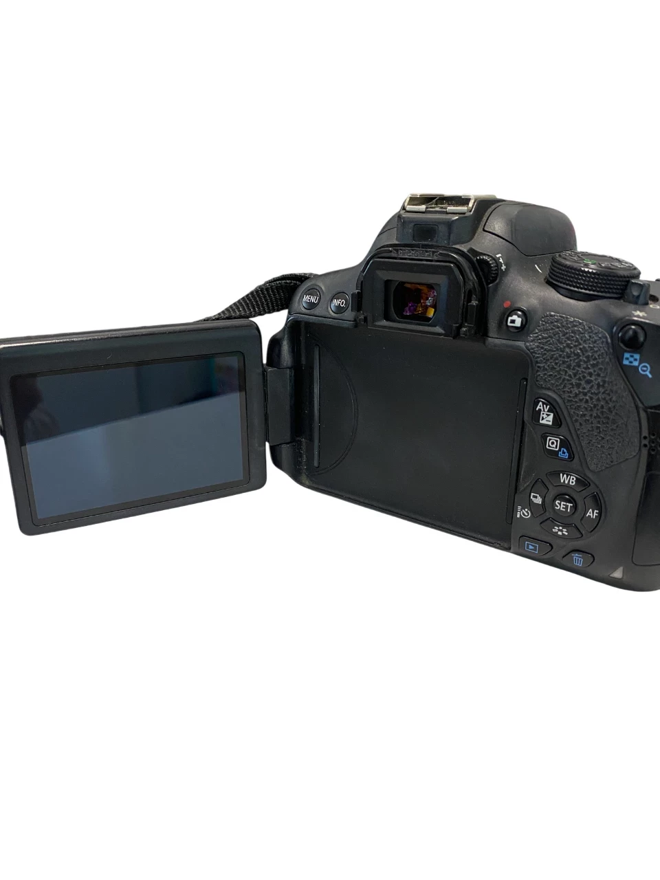 aparat-canon-eos-700d-obiektyw-canon-efs-18-55-w-zestawie-814-2