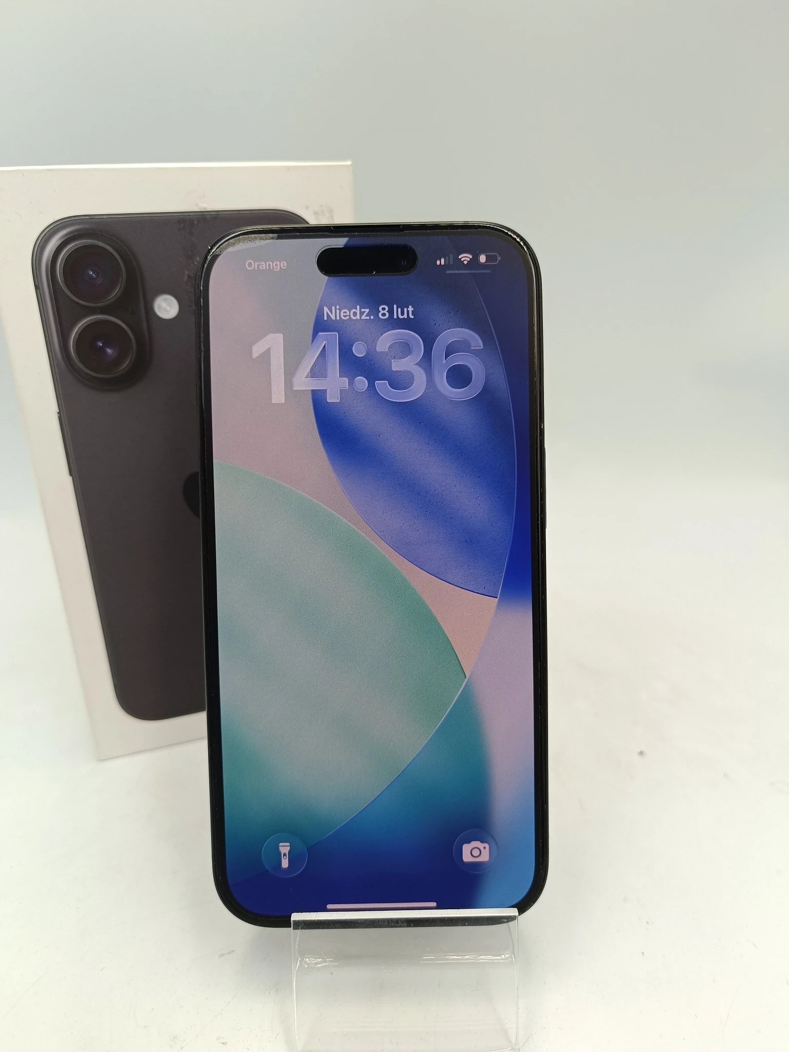 telefon-iphone-16-128gb-czarny-stan-11323-2