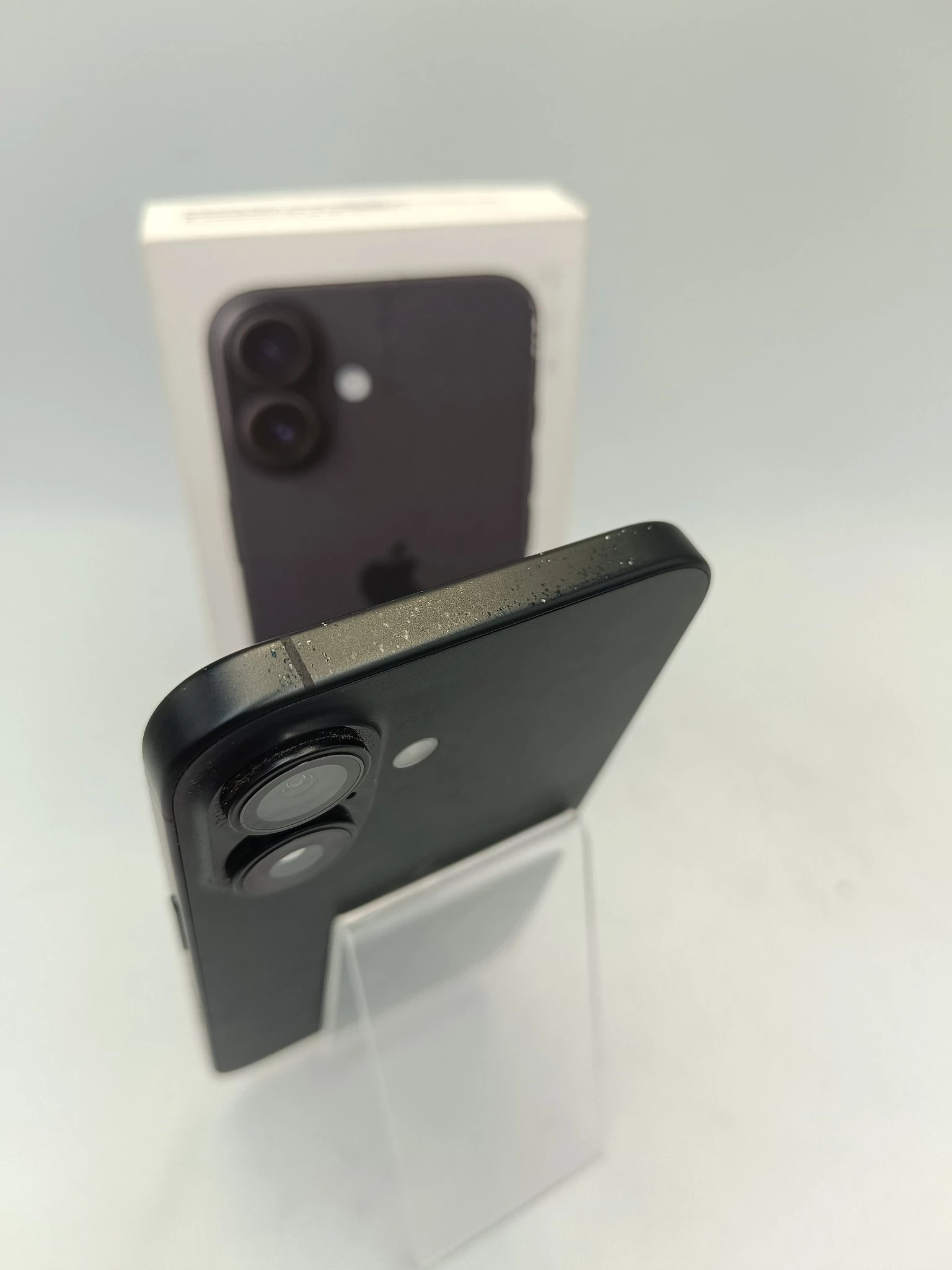 telefon-iphone-16-128gb-czarny-typ-202685-212929