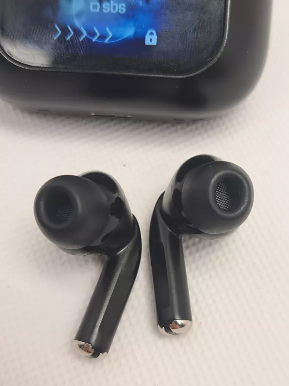 sluchawki-bezprzewodowe-sbs-mood-z-wielofunkcyjnym-wyswietlaczem-i-anc-rodzaj-sluchawek-203681-217753