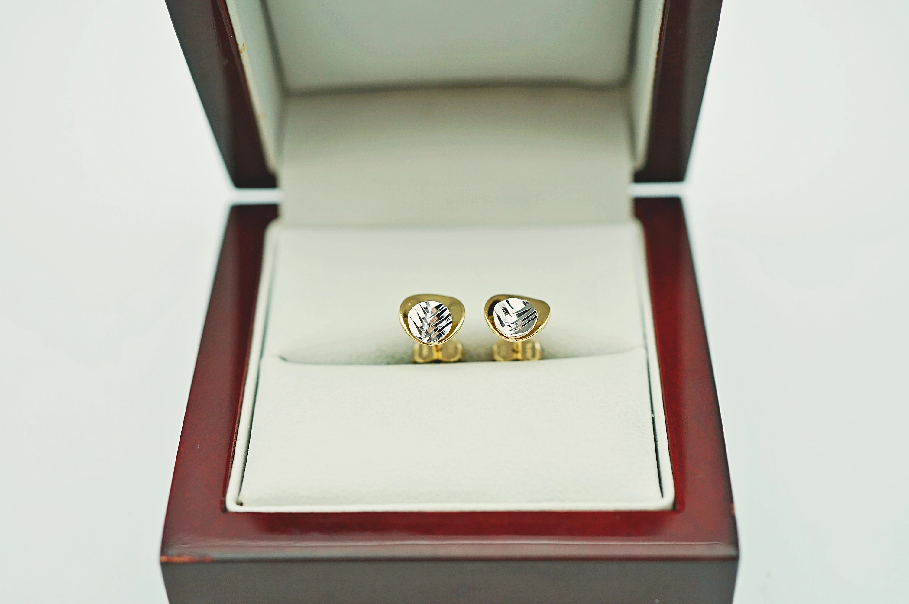 zlote-kolczyki-listki-333-8k-112g-zapiecie-sztyft-rodzaj-2205-2