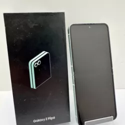 TELEFON SAMSUNG Z FLIP 6 12/256GB