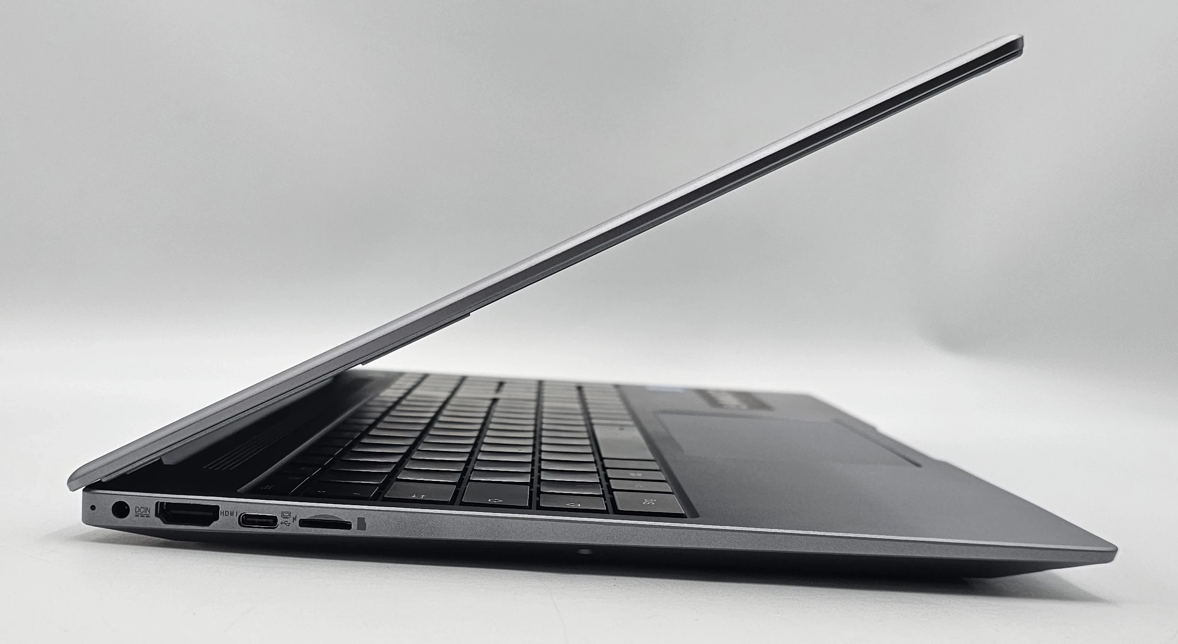 laptop-medion-akoya-e16402-i3-1115g4-8gb-ram-512gb-ssd-w11h-zasilacz-rozdzielczosc-px-4474-211457