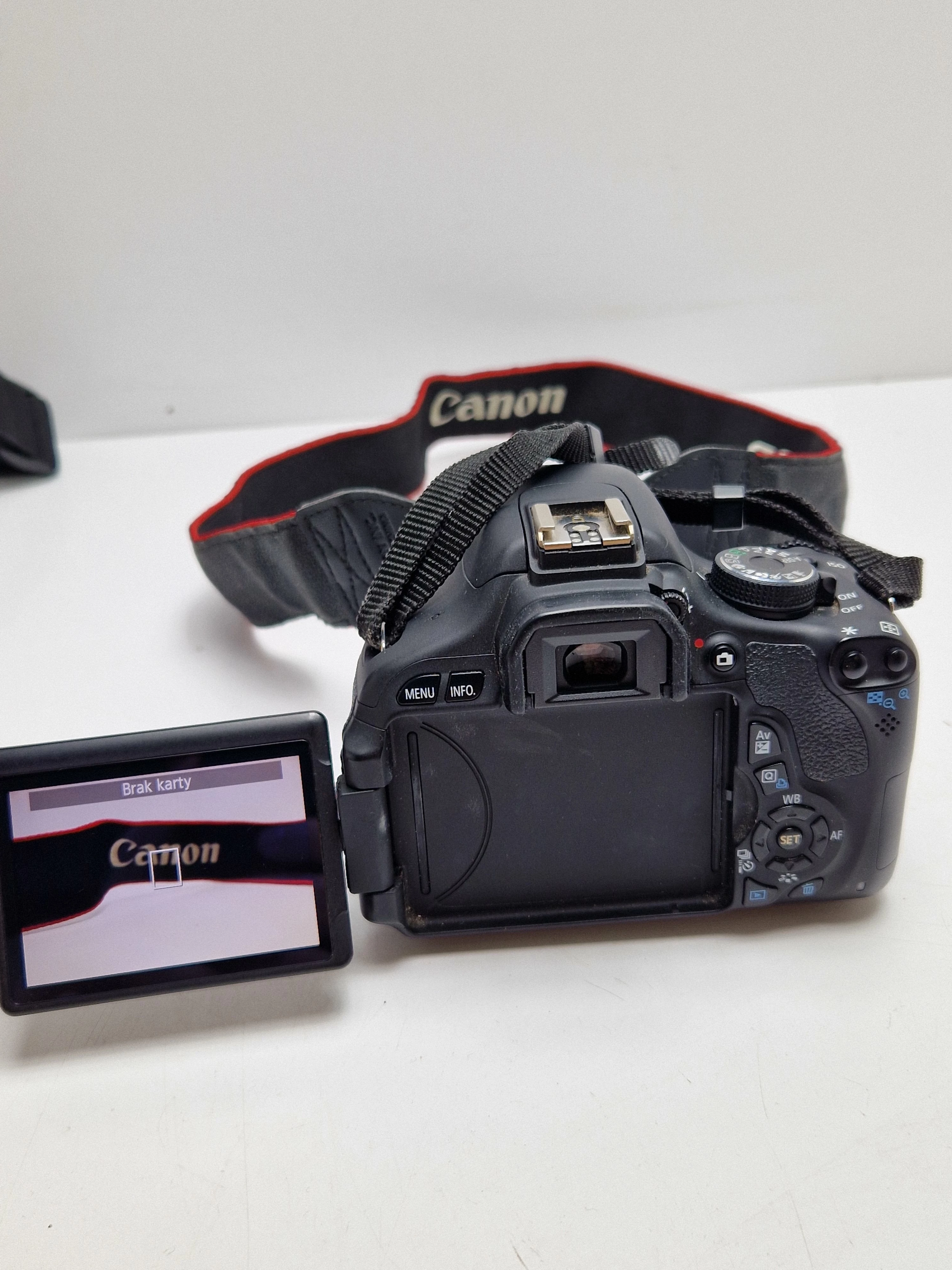 lustrzanka-canon-eos-600d-obiektyw-canon-efs-18-55mm-etui-zestaw-w-zestawie-814-2