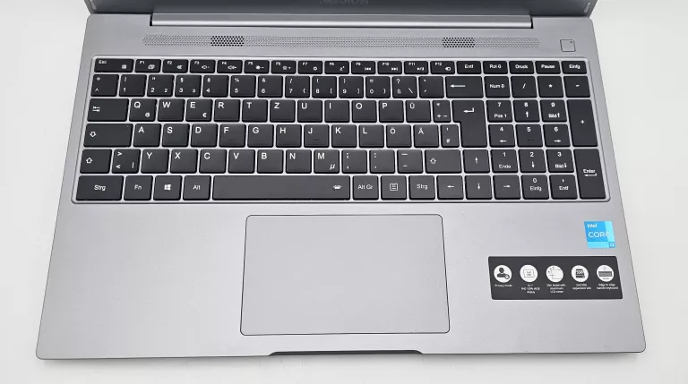 laptop-medion-akoya-e16402-i3-1115g4-8gb-ram-512gb-ssd-w11h-zasilacz-przekatna-ekranu-156