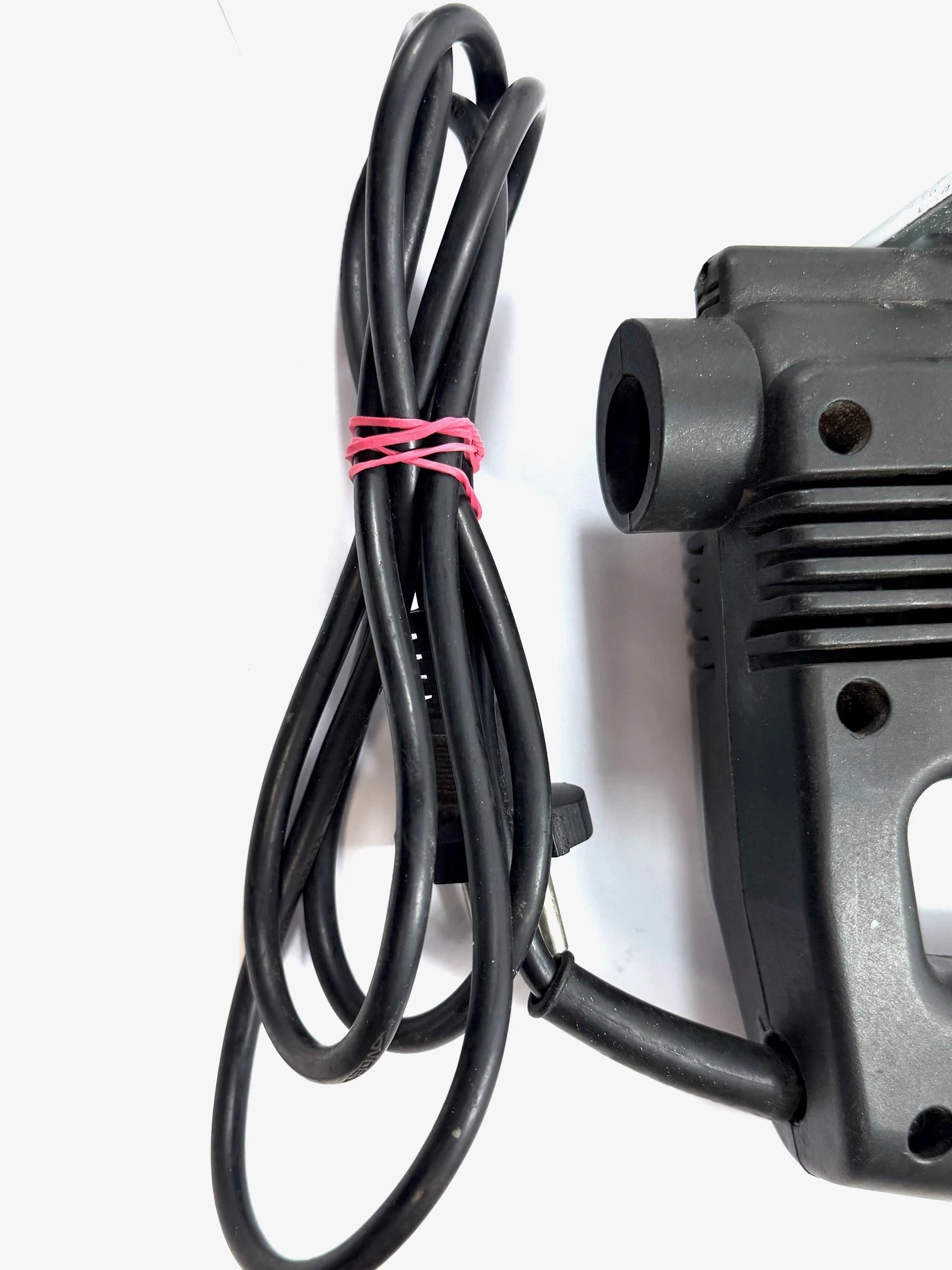 wyrzynarka-czarna-redwood-mocowanie-brzeszczotu-205041-222245