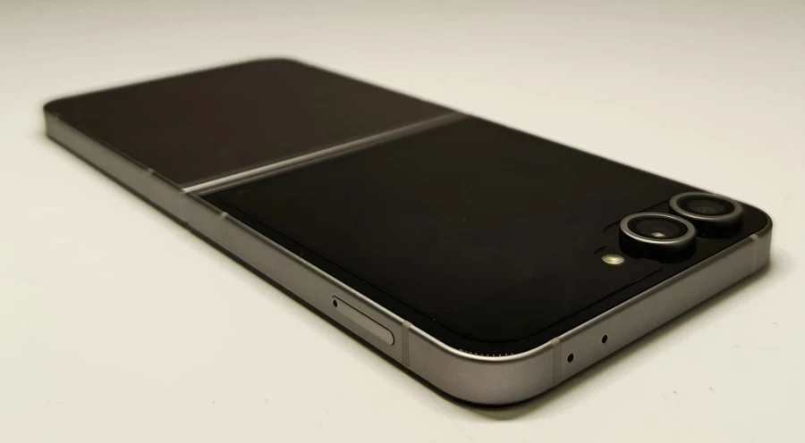 samsung-galasy-z-flip-612512gb-zestaw-orange-stan-11323-2