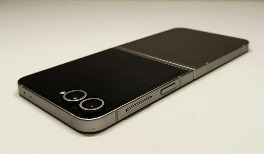 samsung-galasy-z-flip-612512gb-zestaw-orange-kod-producenta-sm-f741bzsheue