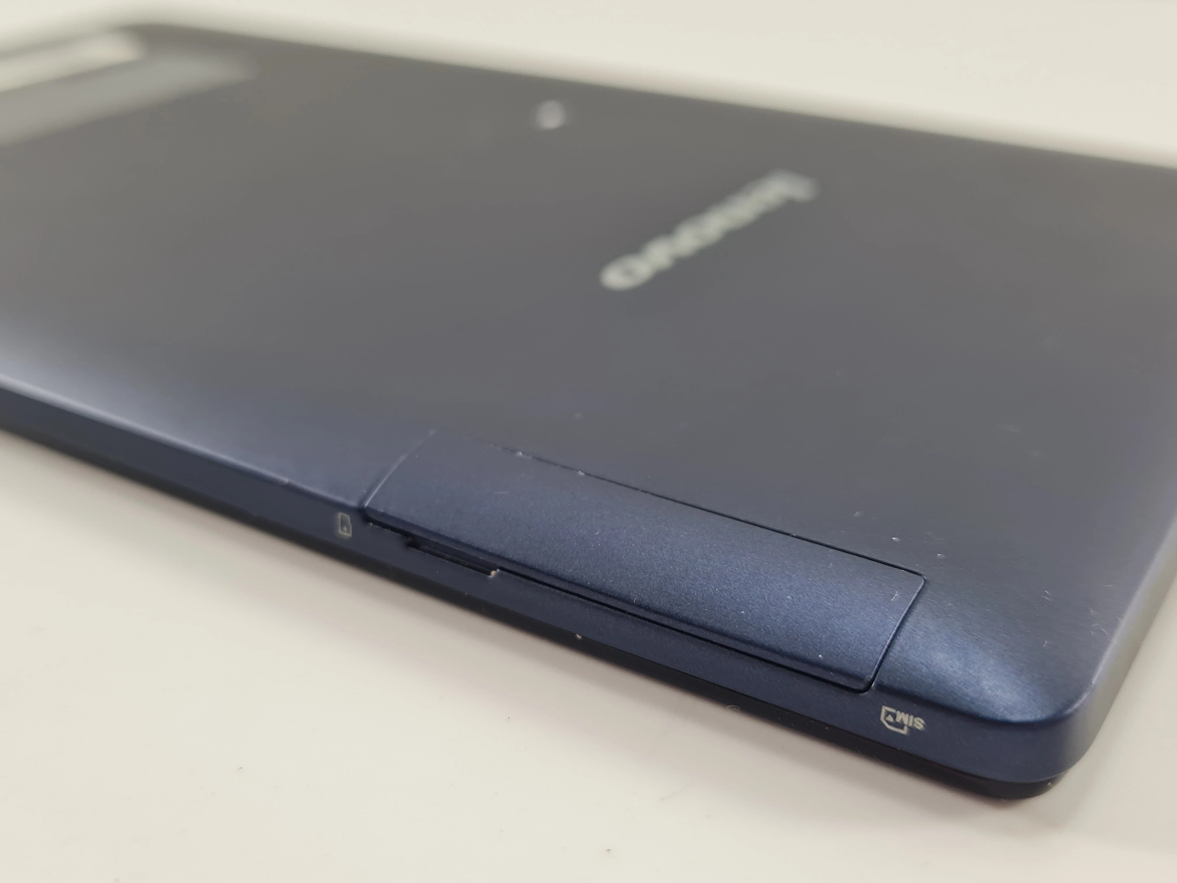 tablet-lenovo-tab-2-a8-116gb-sim-system-operacyjny-16332-1