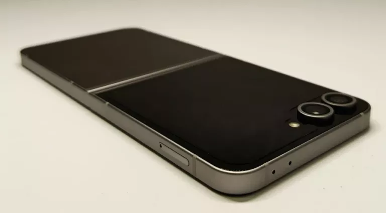 samsung-galasy-z-flip-612512gb-zestaw-orange-stan-11323-2