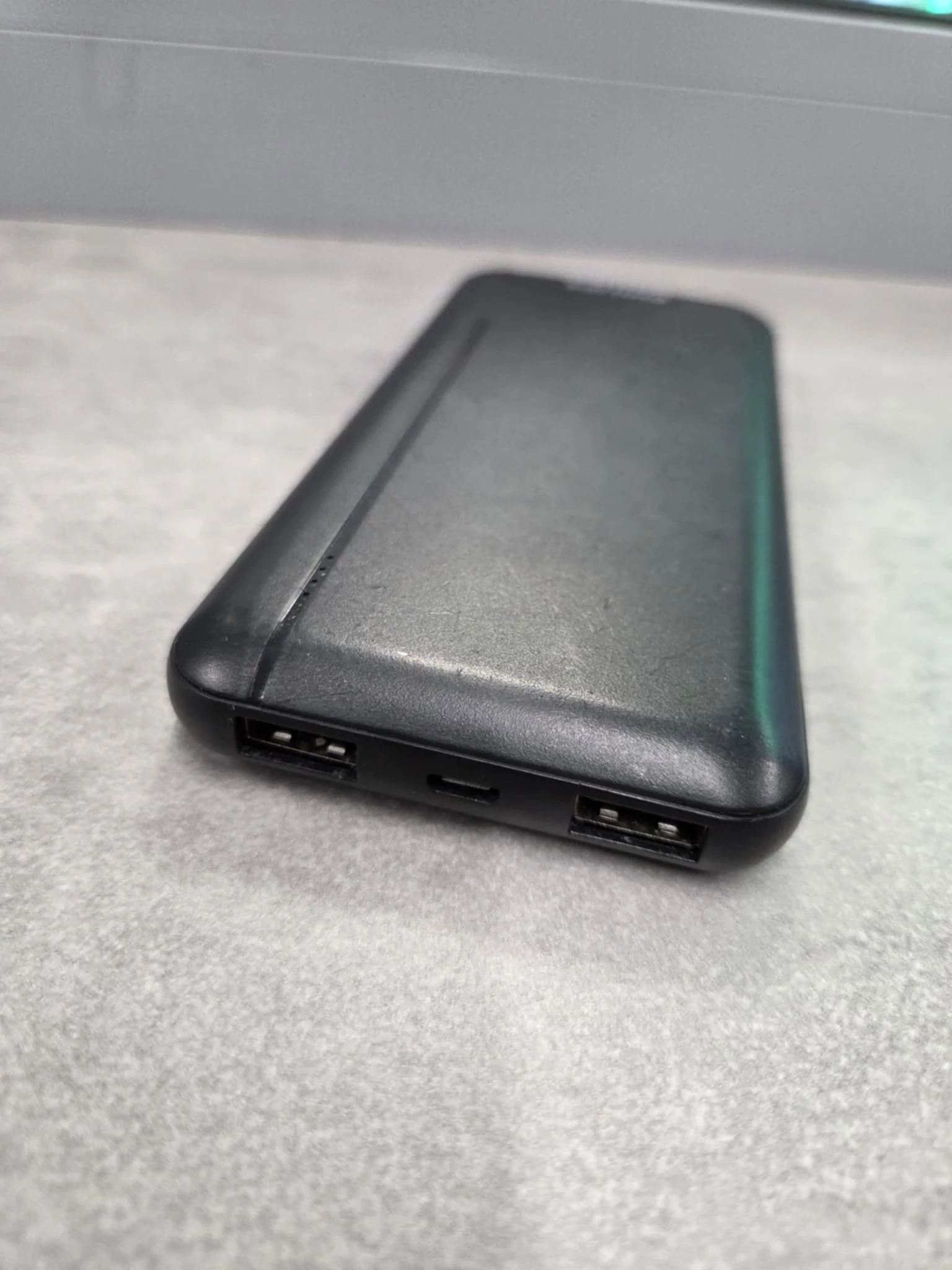 powerbank-philips-10000-mah-stan-11323-2