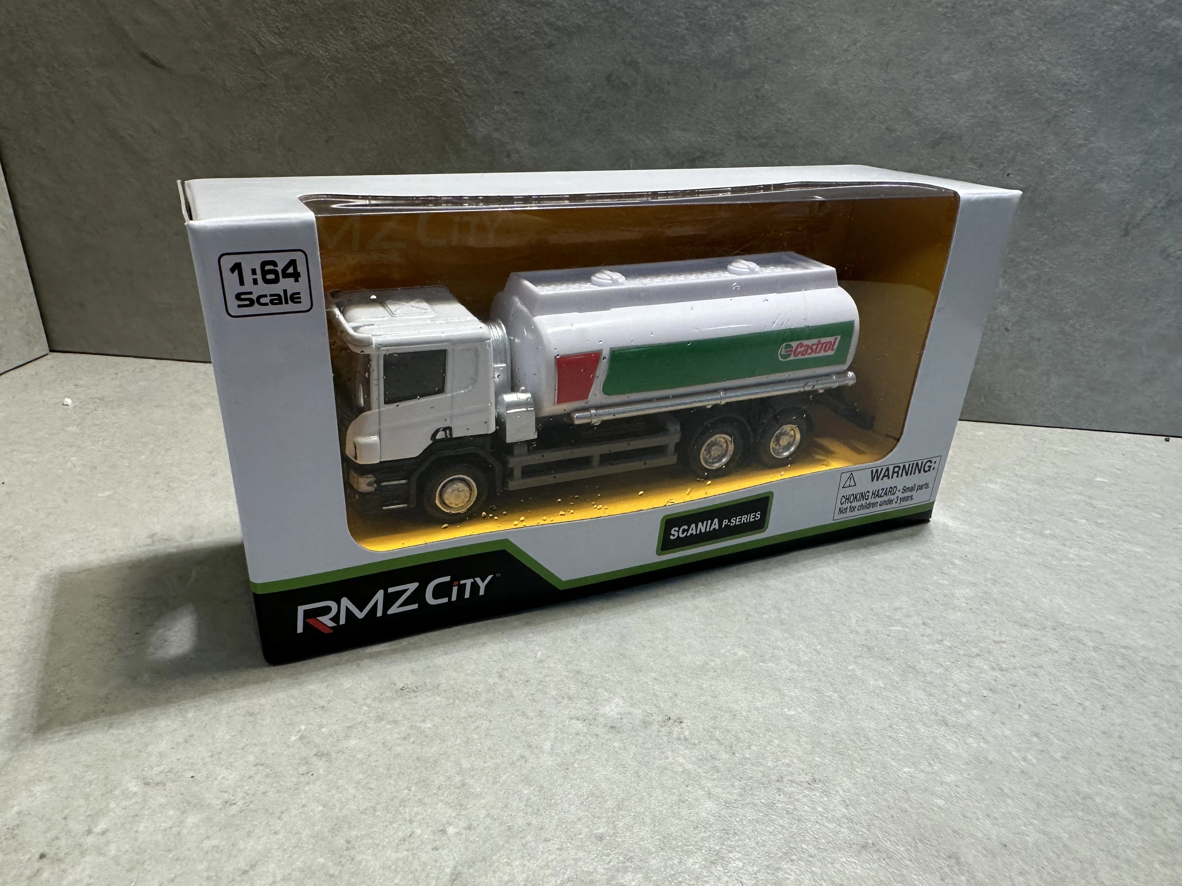 bp-scania-castrol-tanker-rmz-model-ciezarowki-skala-164-osiedle-niepodleglosci-1-krakow