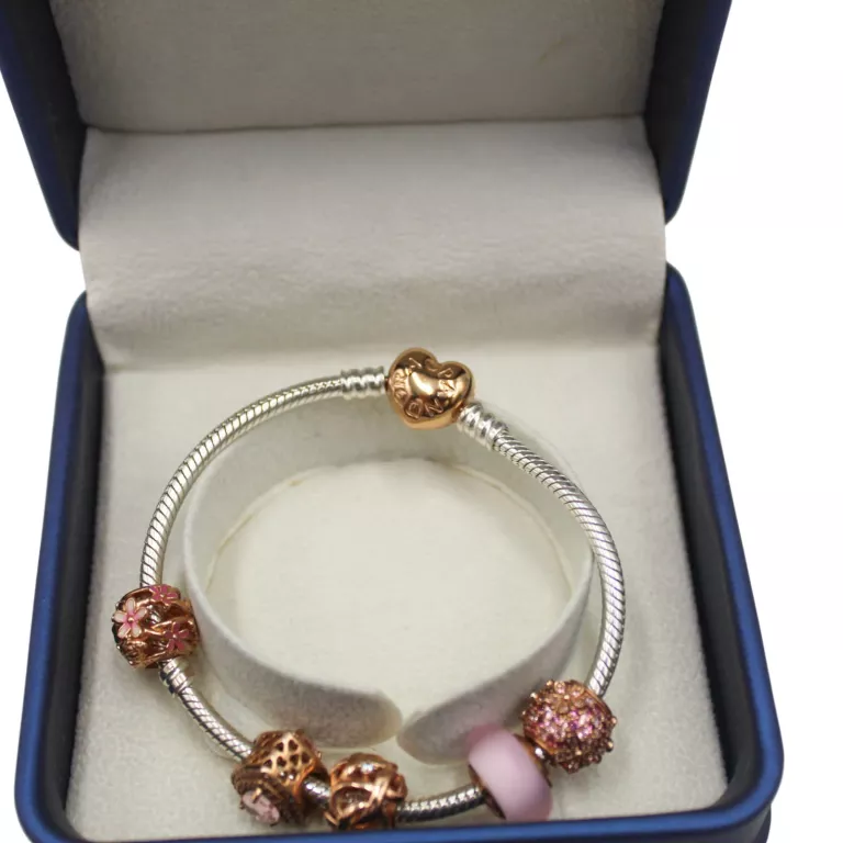 piekna-srebrna-bransoletka-znanej-marki-z-5-charmsami-p925-w2434-material-15835-4