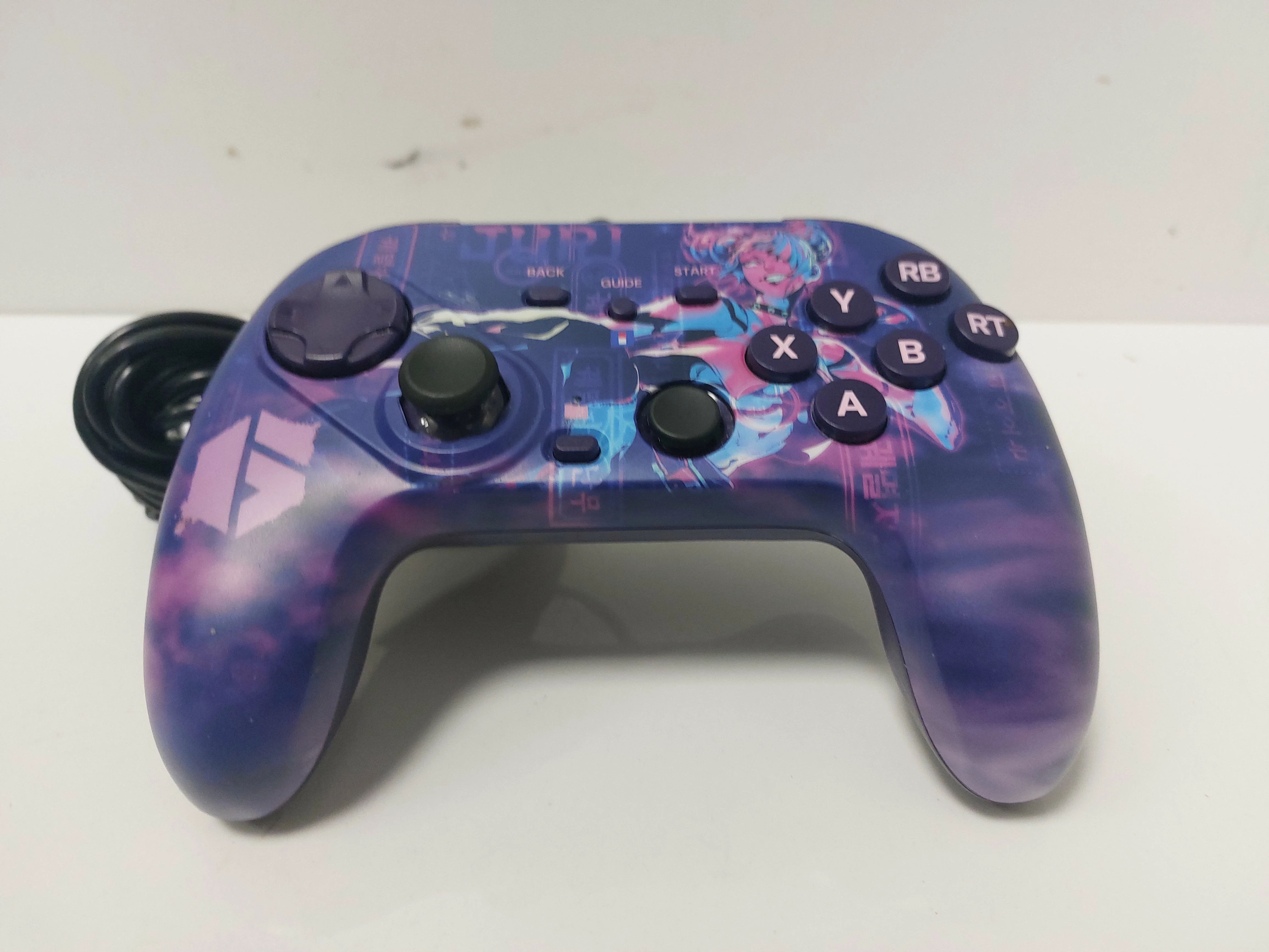 pc-hori-fighting-commander-octa-sf-6-juri-edition-polecam-ean-gtin-4961818038240